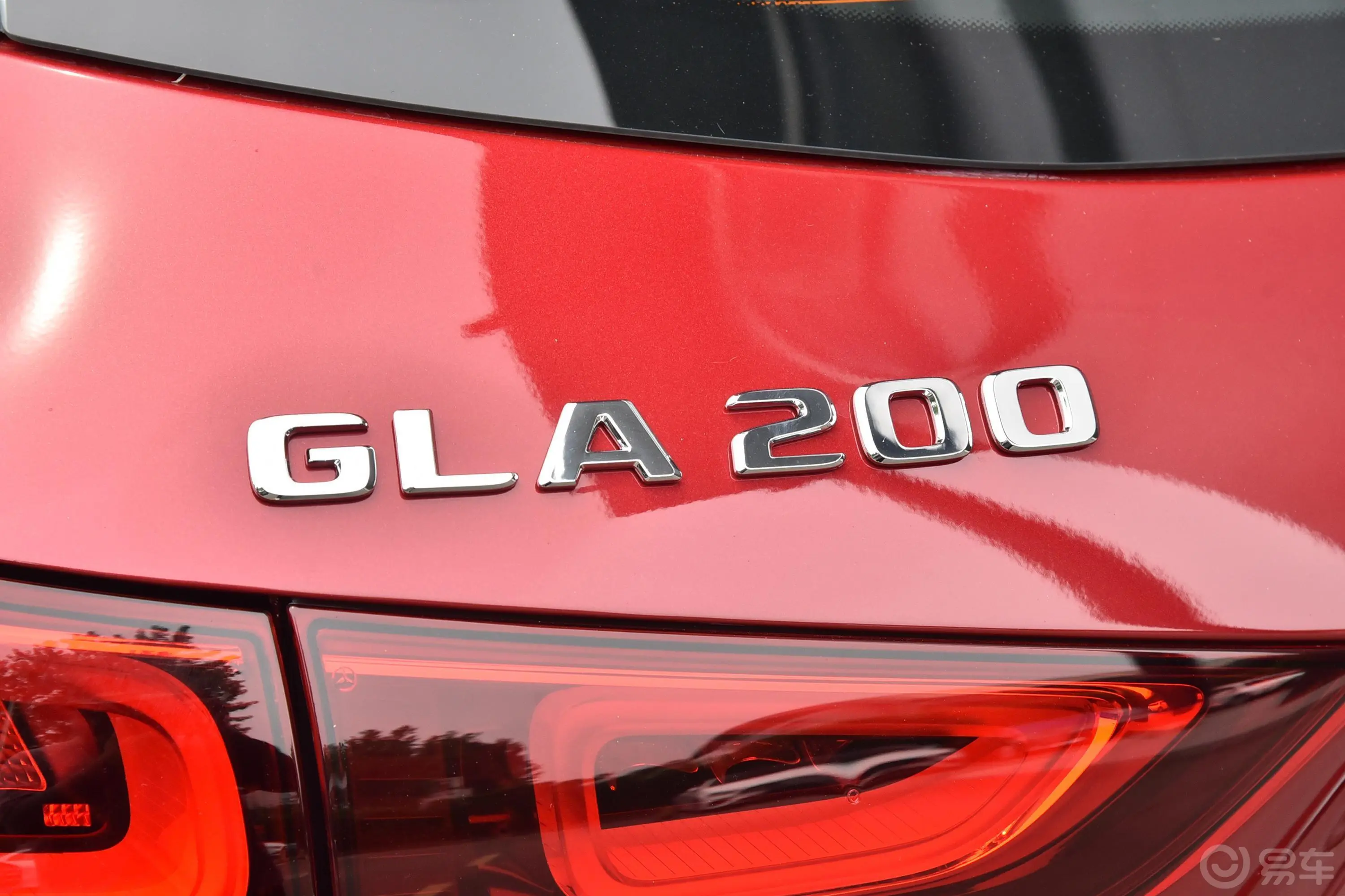 奔驰GLA改款二 GLA 200外观
