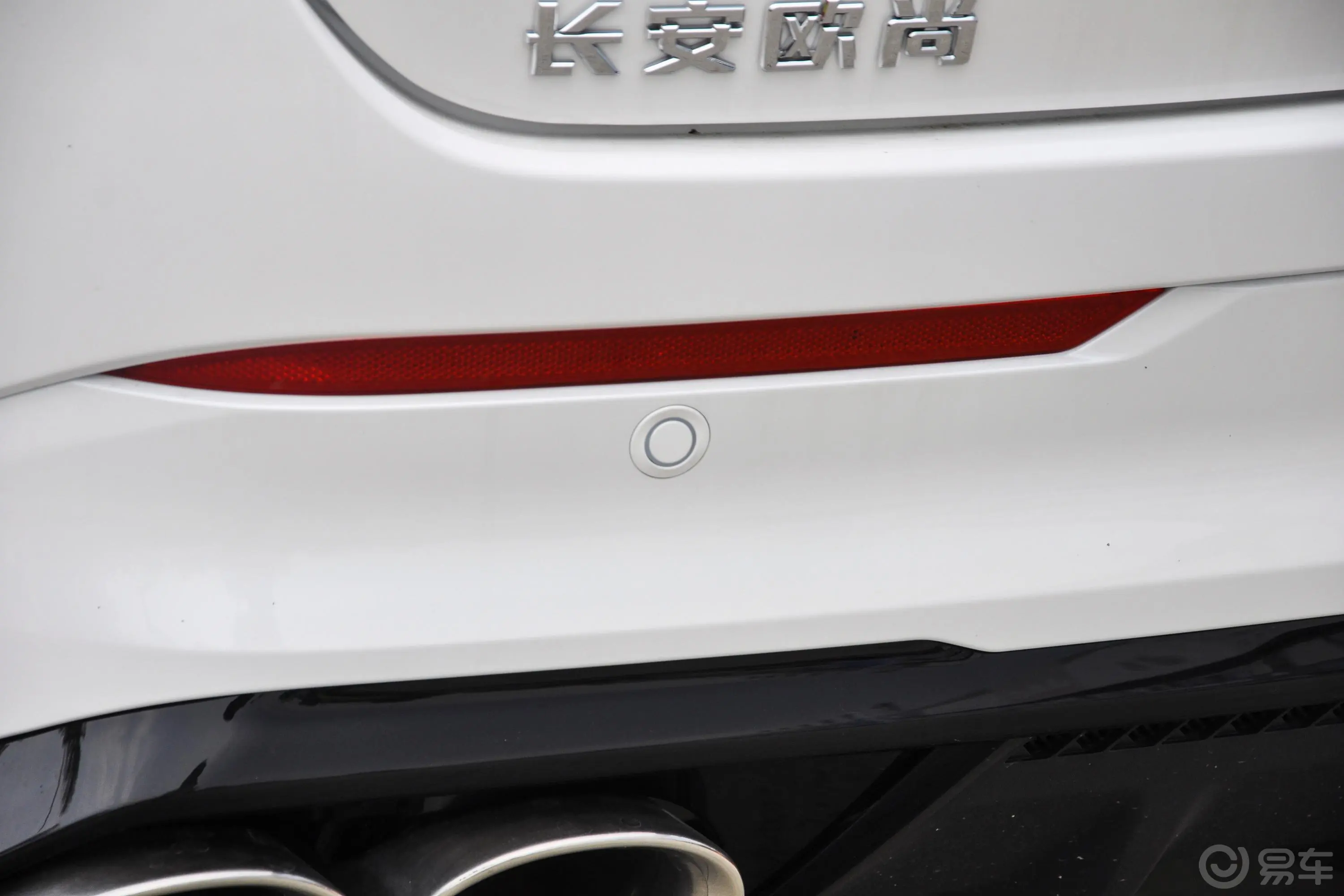 长安欧尚Z61.5T 双离合智领型车后雷达