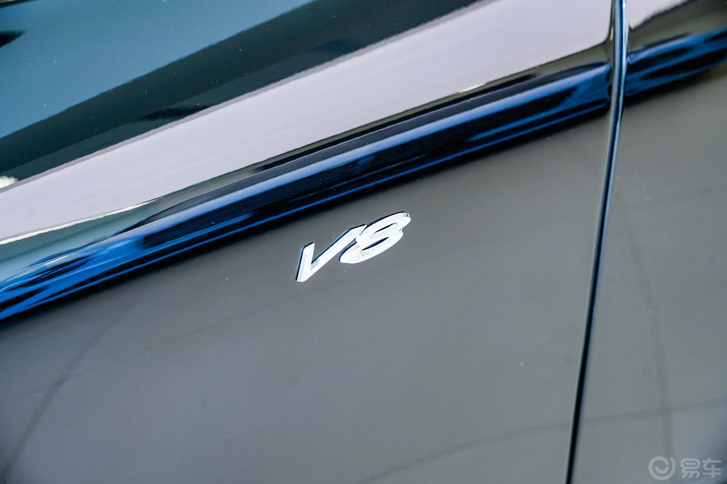 欧陆4.0T GT V8 敞篷版外观细节