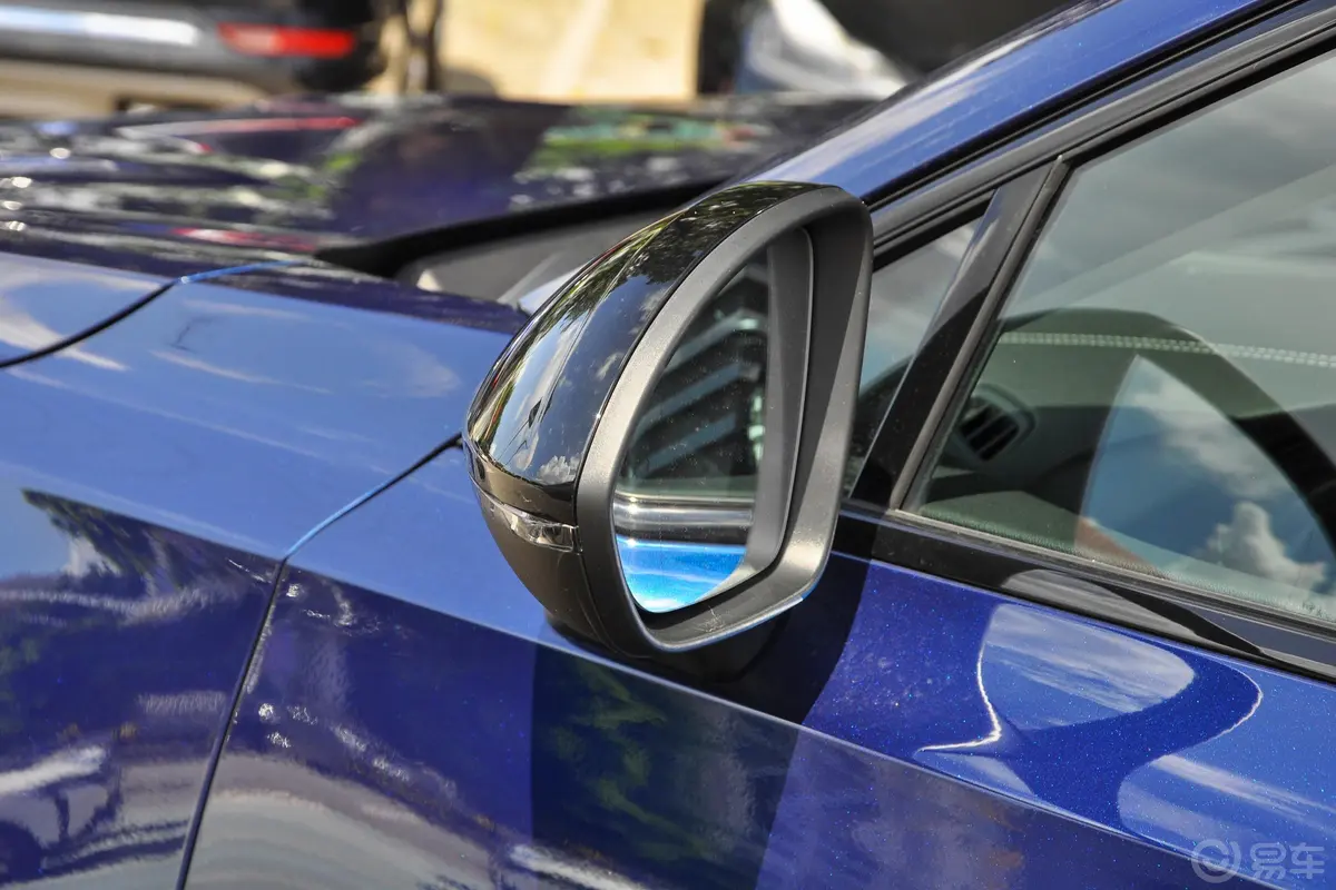 昂科威改款 昂科威S GS 四驱运动型主驾驶后视镜背面