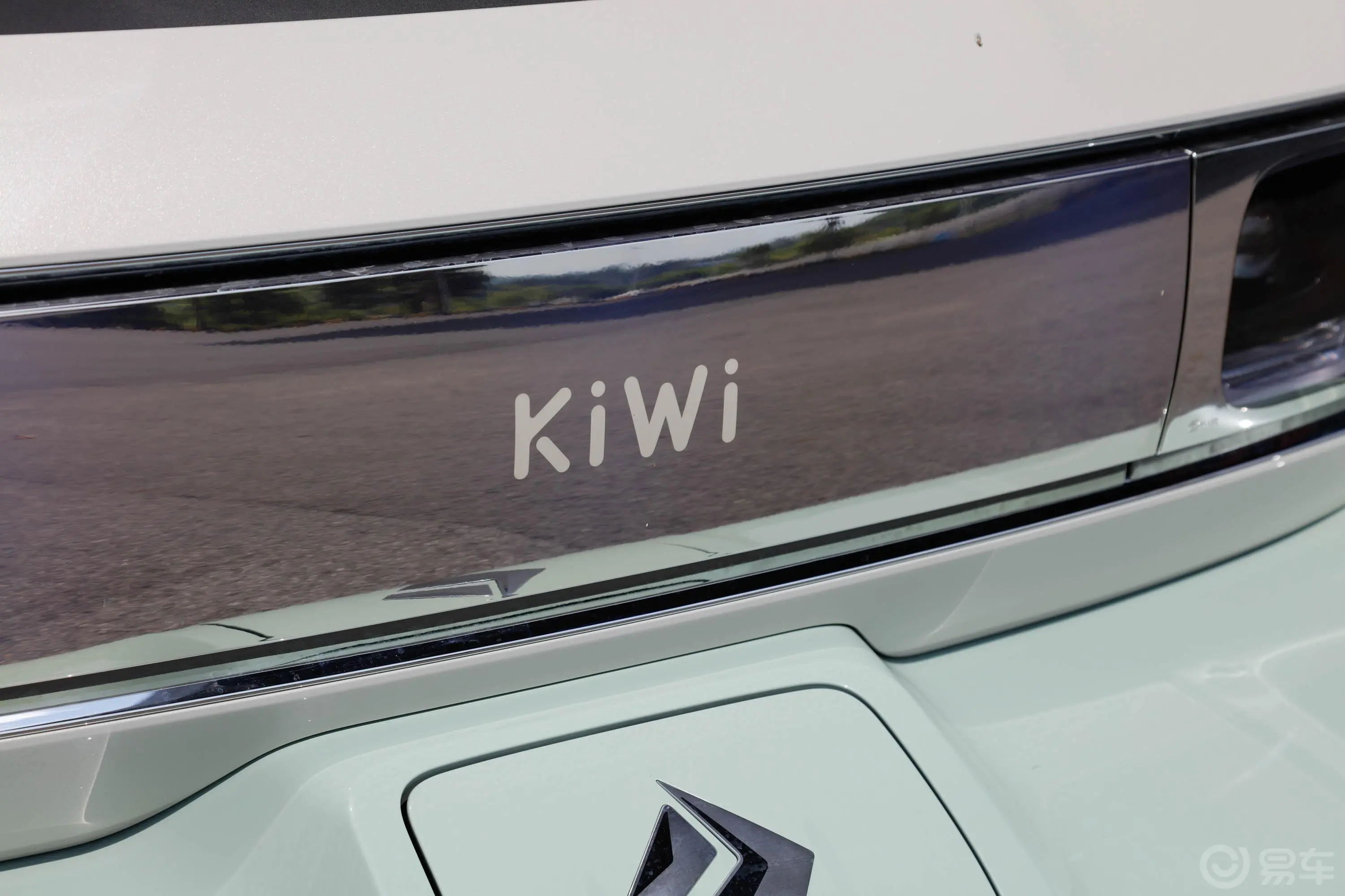 宝骏KiWi EV301km 大疆版 三元锂外观细节