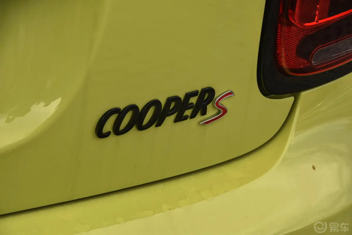 MINI CABRIO2.0T COOPER S CABRIO 赛车手外观