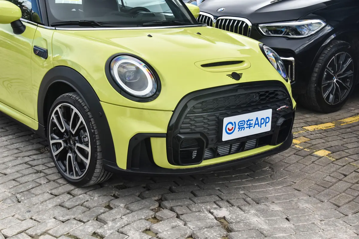 MINI CABRIO2.0T COOPER S CABRIO 赛车手外观