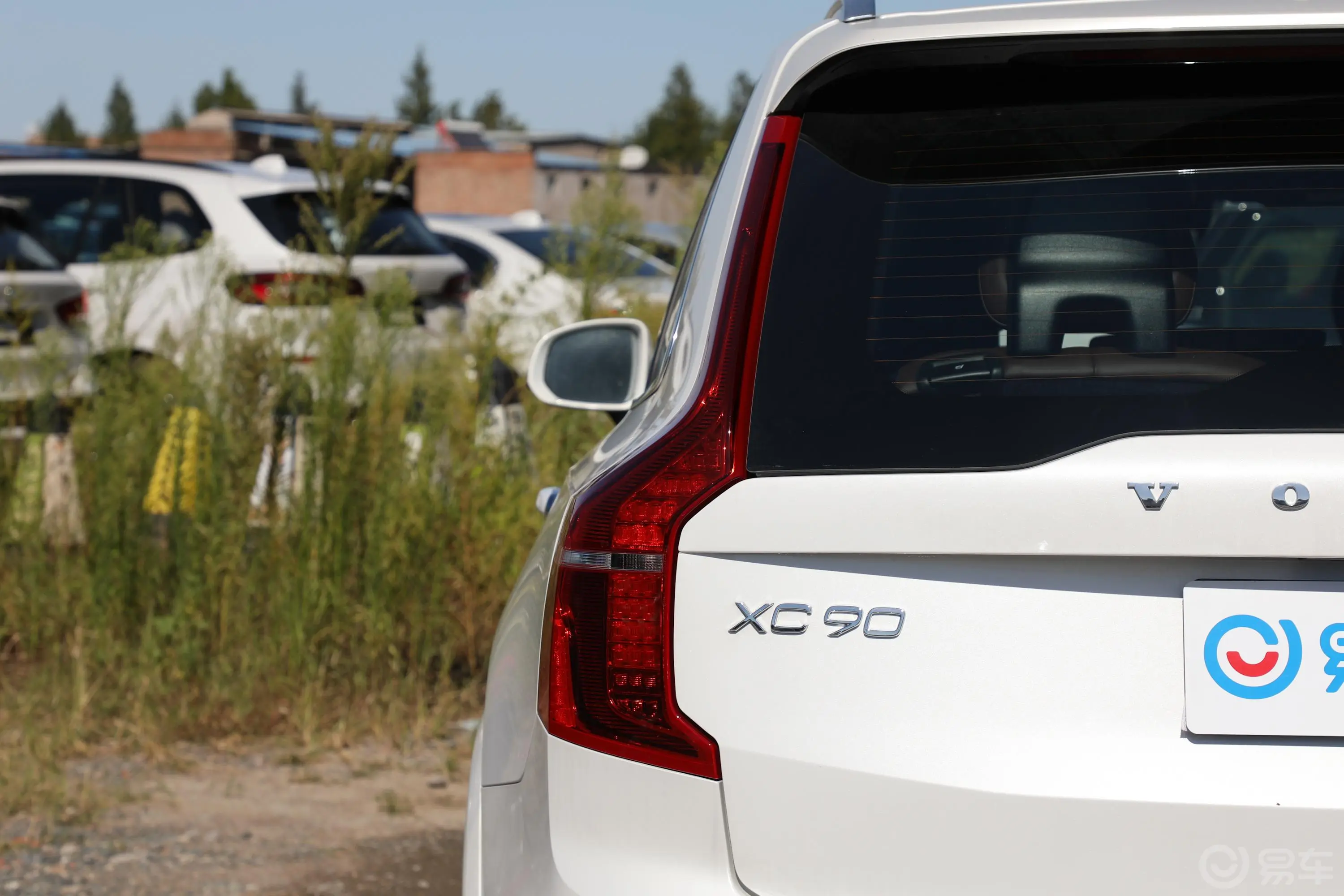 沃尔沃XC90 插电混动改款 T8 59km 智尊豪华版外观