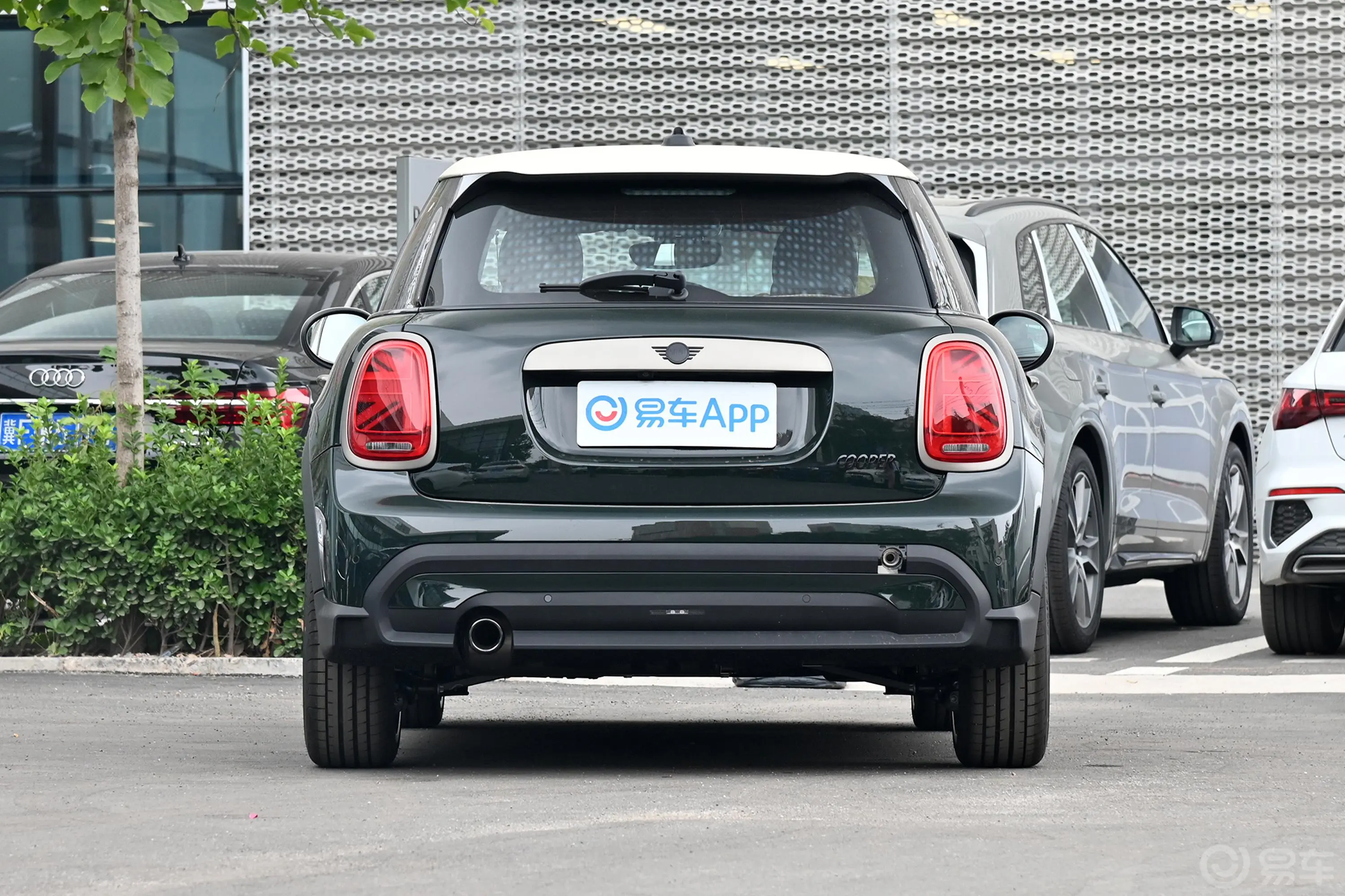 MINI1.5T COOPER 执迷特别版 五门版正后水平