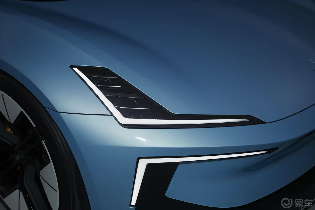 Polestar 6LA Concept edition大灯侧45度俯拍