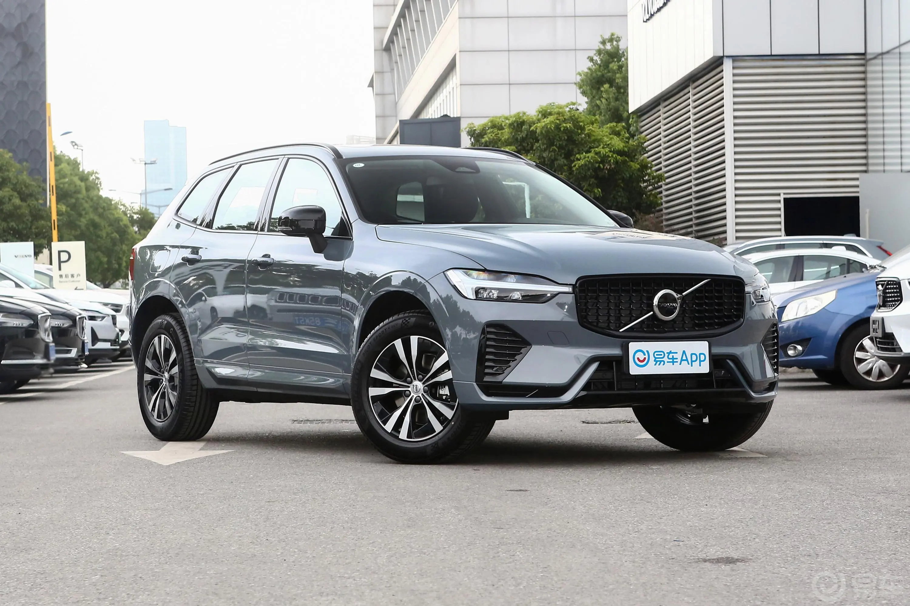 沃尔沃XC60B5 四驱智逸运动版车辆信息铭牌