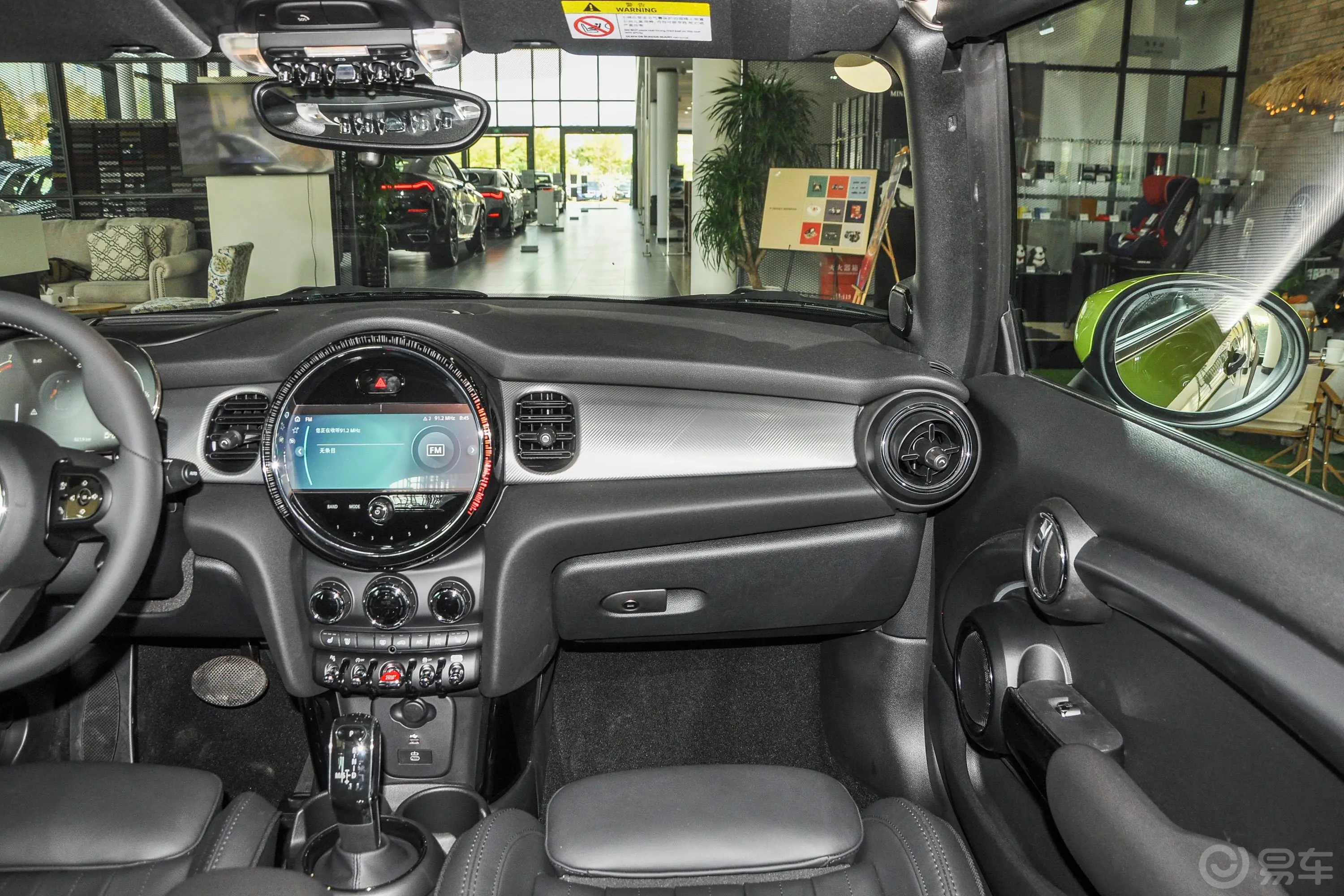 【MINI CABRIO改款 2.0T COOPER S CABRIO 艺术家副驾驶位区域图片-汽车图片大全】-易车