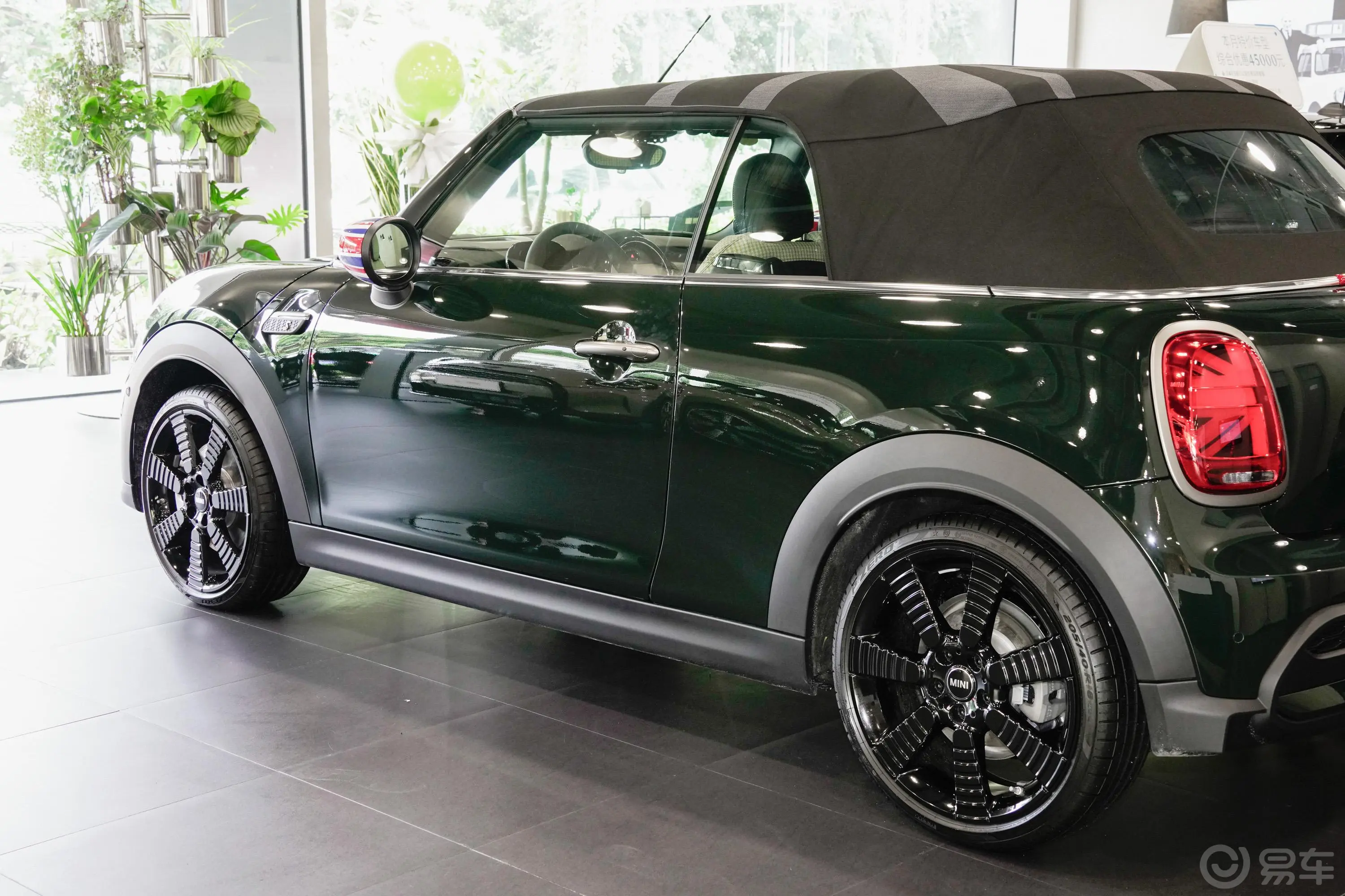 MINI CABRIO2.0T COOPER S CABRIO 执迷特别版外观细节