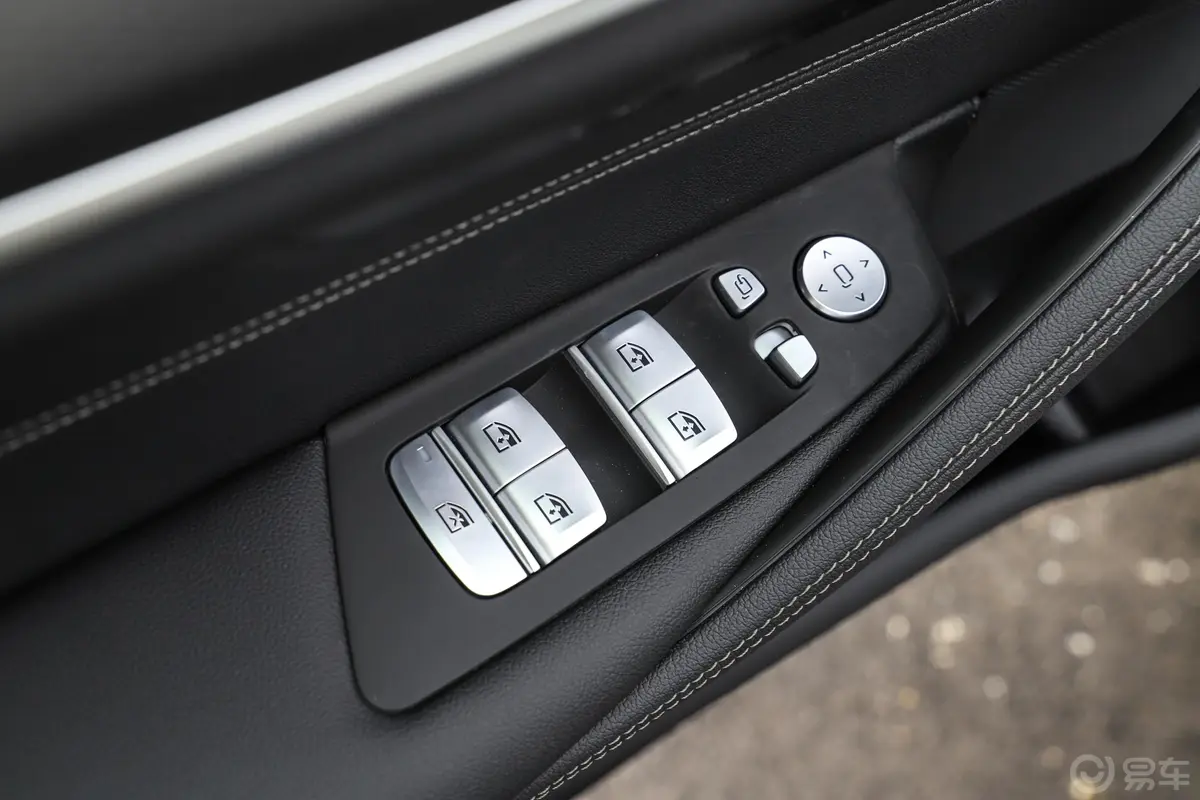 宝马5系(进口)改款二 525i M运动套装车窗调节整体