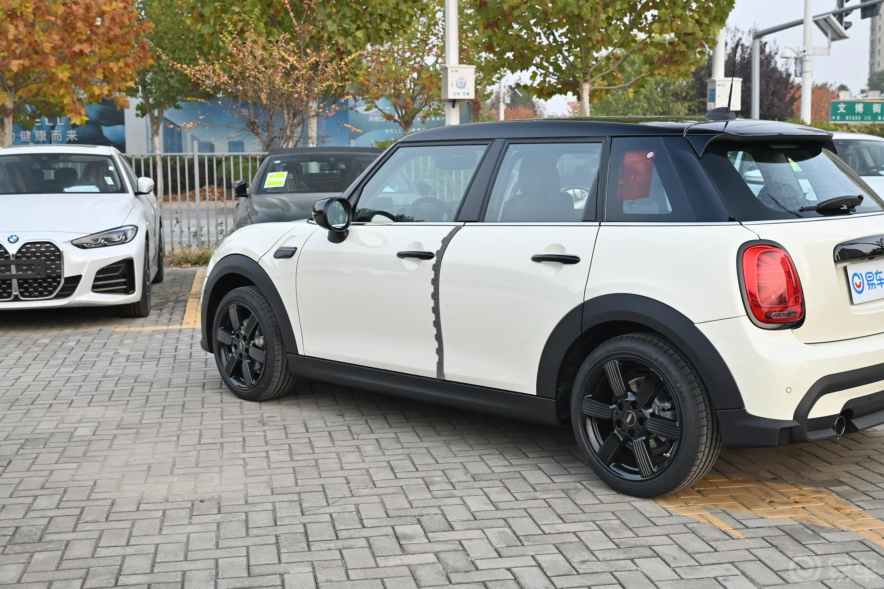 MINI1.5T COOPER 艺术家 五门版外观细节