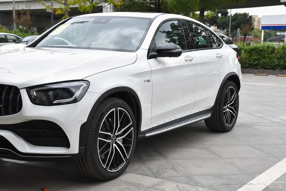 奔驰GLC轿跑 AMGAMG GLC 43 4MATIC 轿跑SUV外观细节