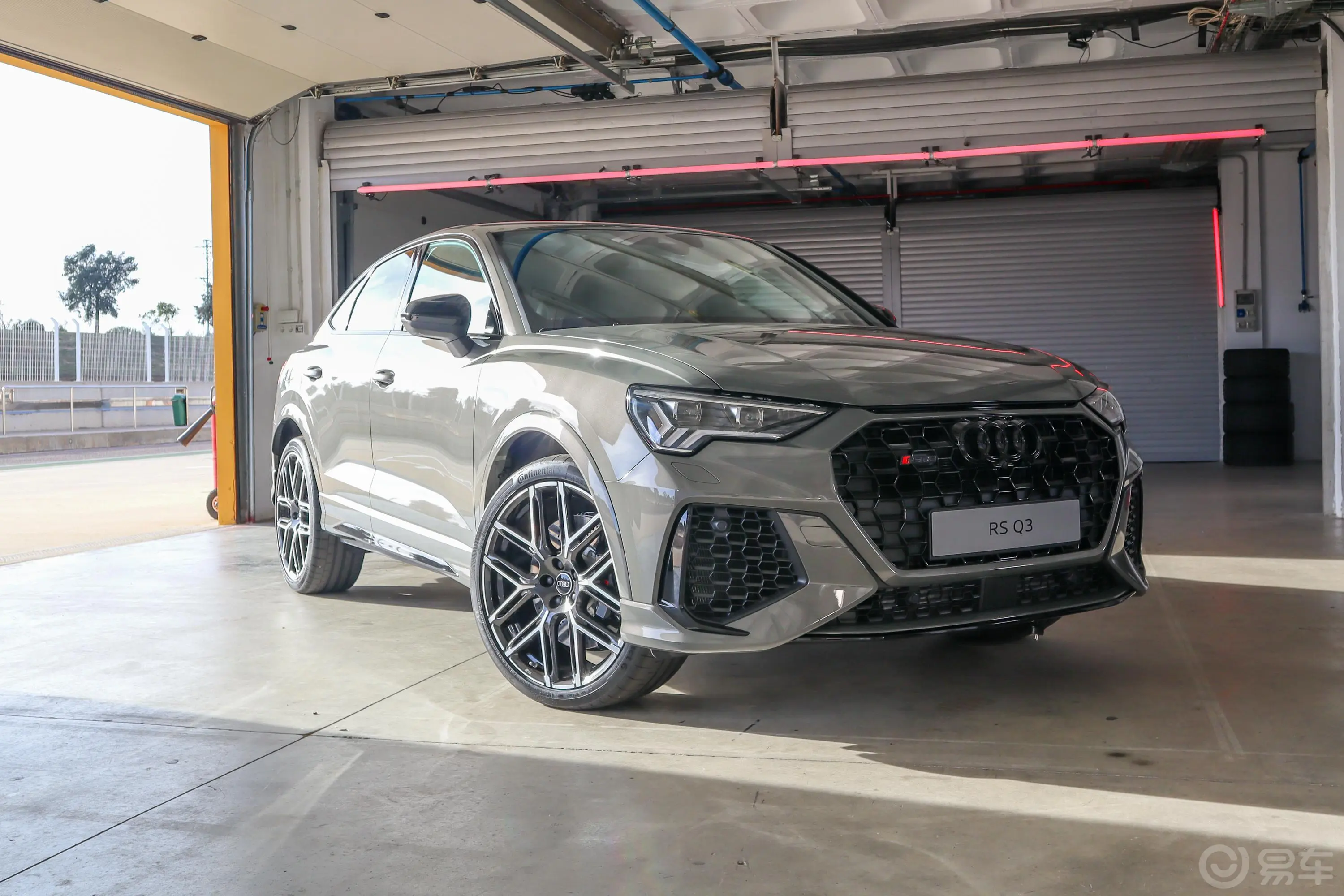 奥迪RS Q3Sportback edition 10 years动力底盘