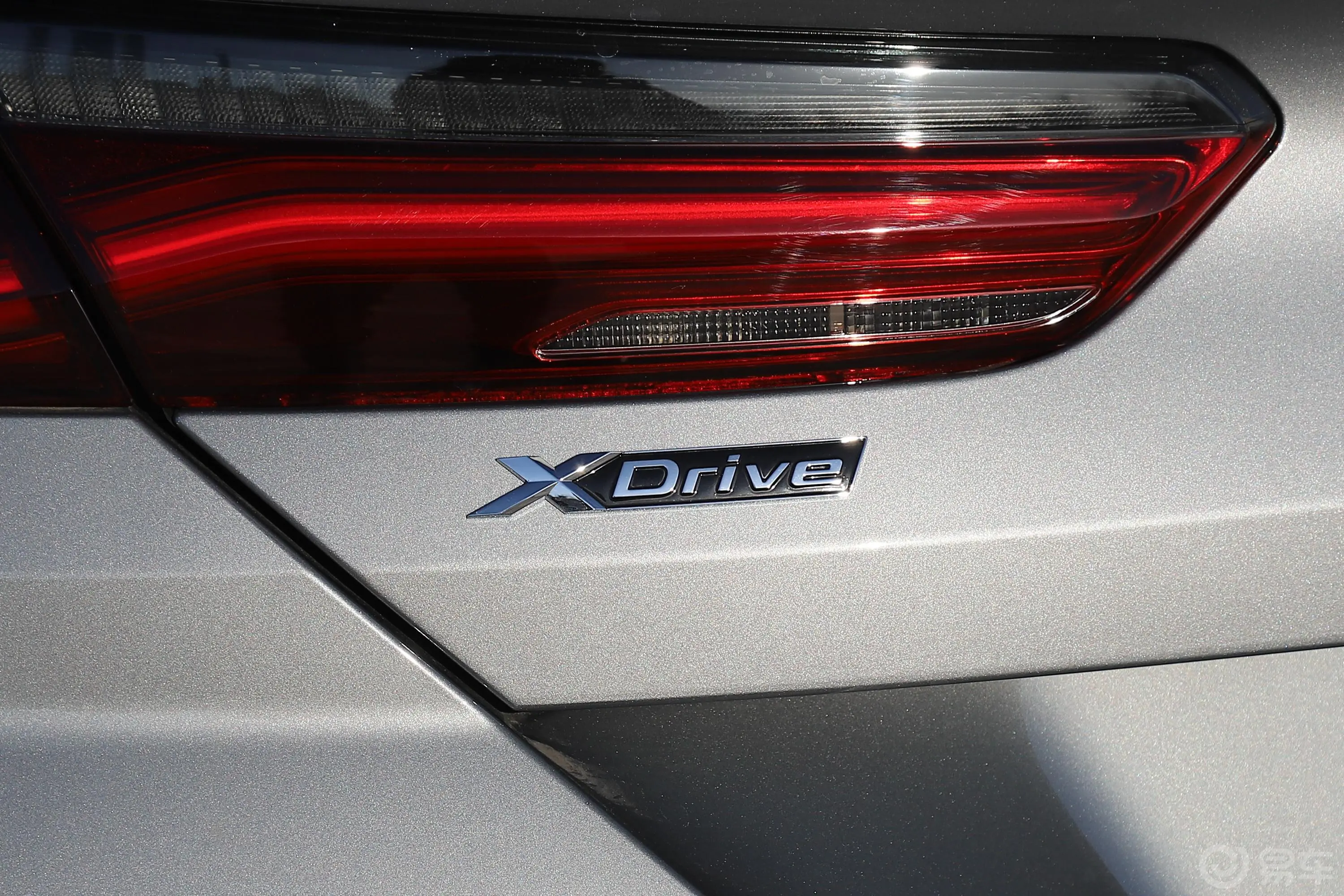 宝马8系四门轿跑车 840i xDrive M运动套装外观细节