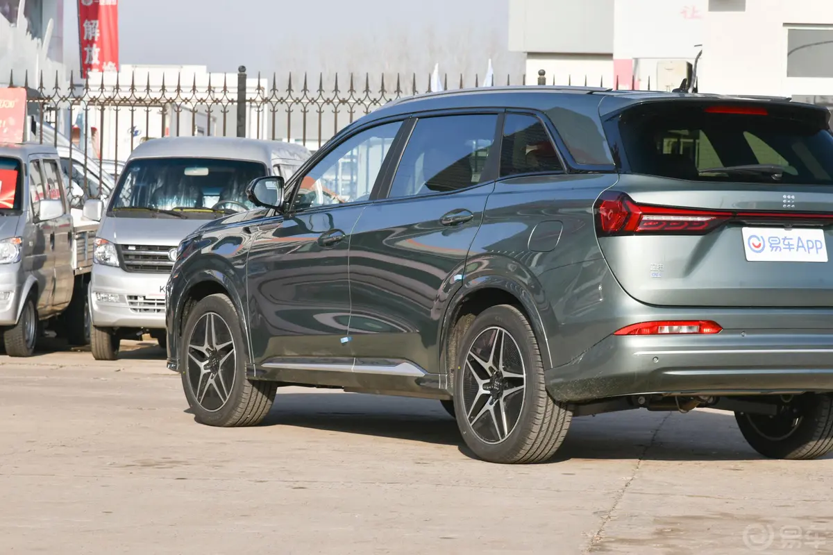 蓝电E51.5L 94km 旗舰型 7座外观细节