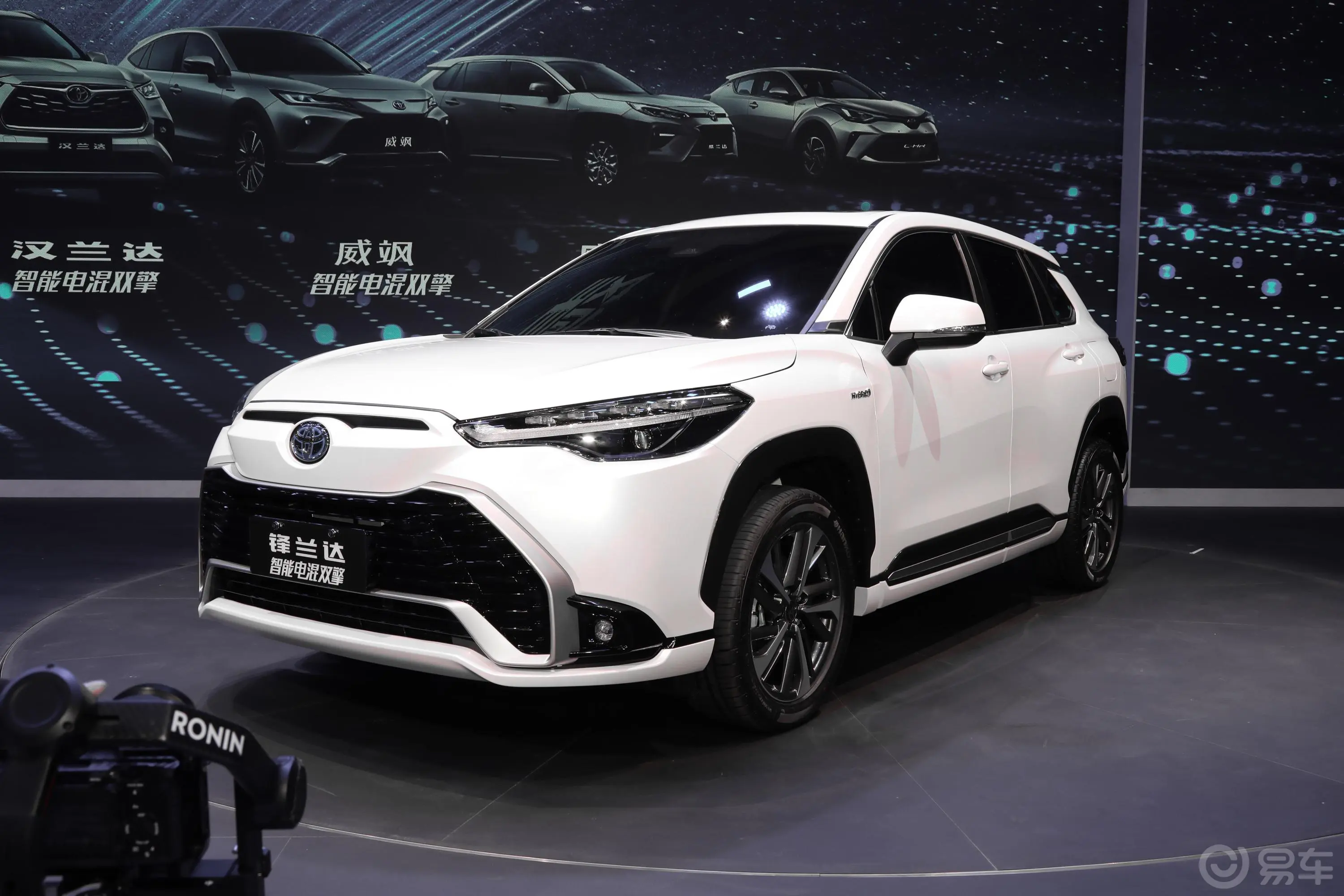 锋兰达双擎 2.0L 运动版