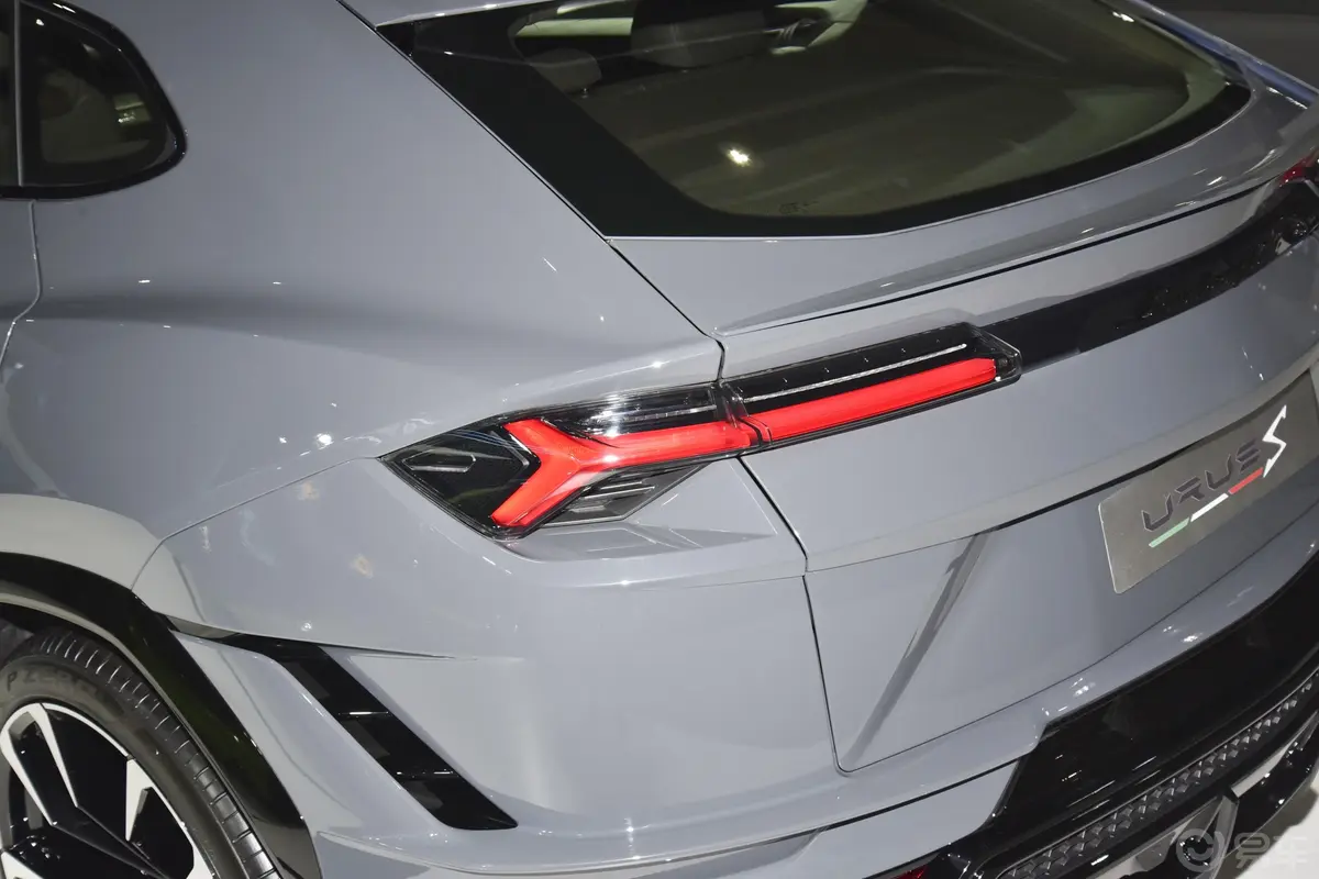 Urus4.0T V8 S