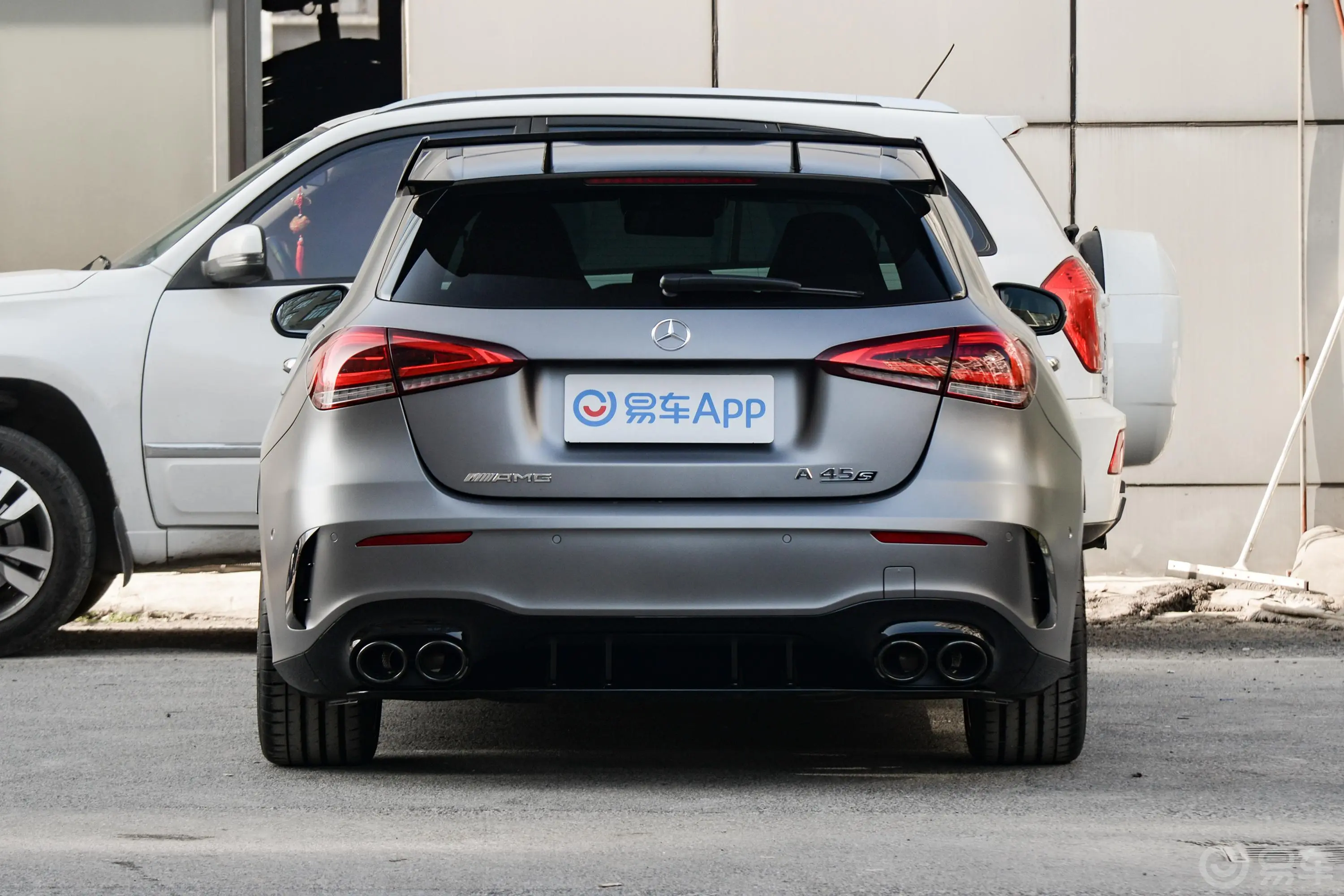 奔驰A级 AMG(进口)AMG A 45 S 4MATIC+正后水平