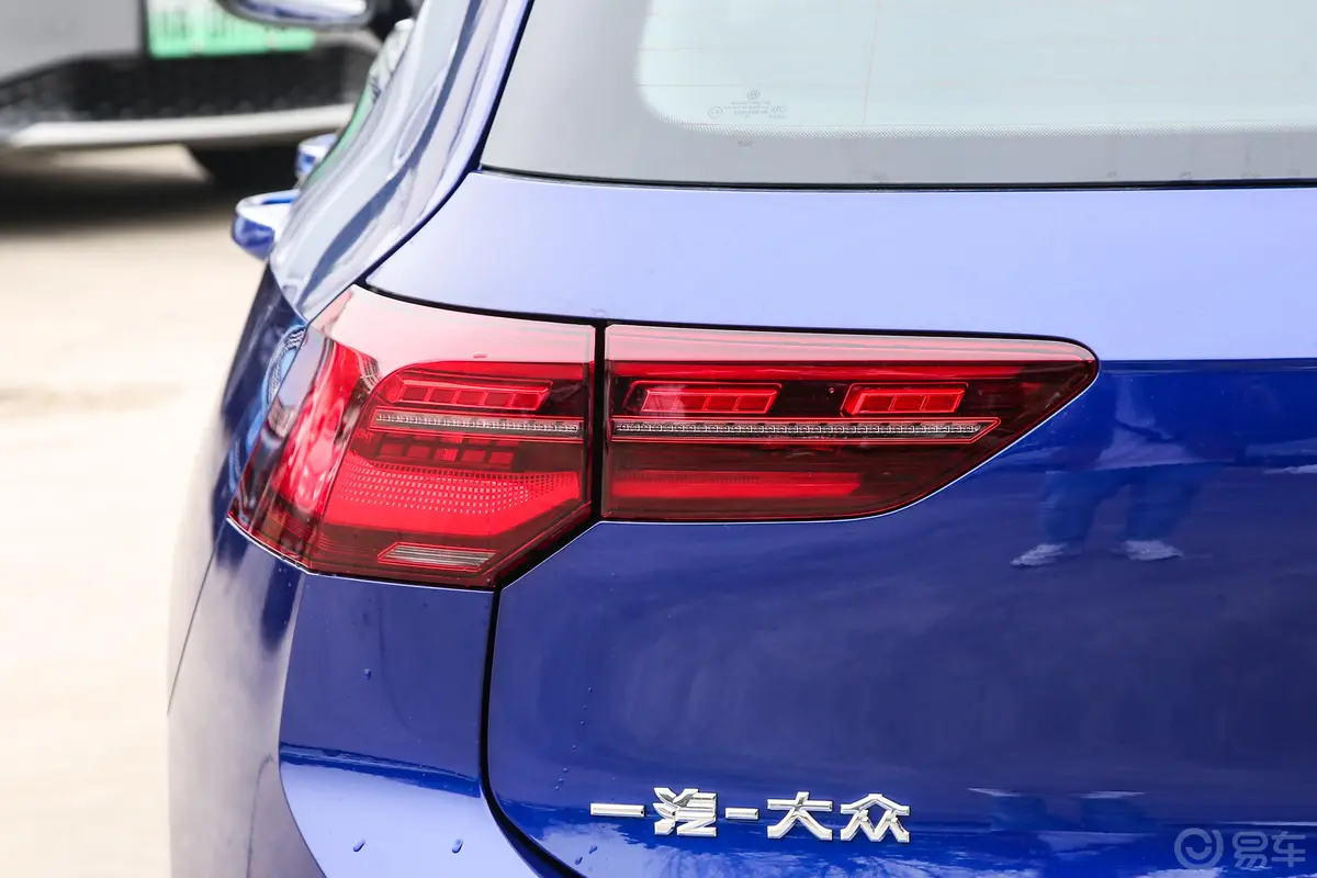 高尔夫280TSI R-Line Lite外观灯组