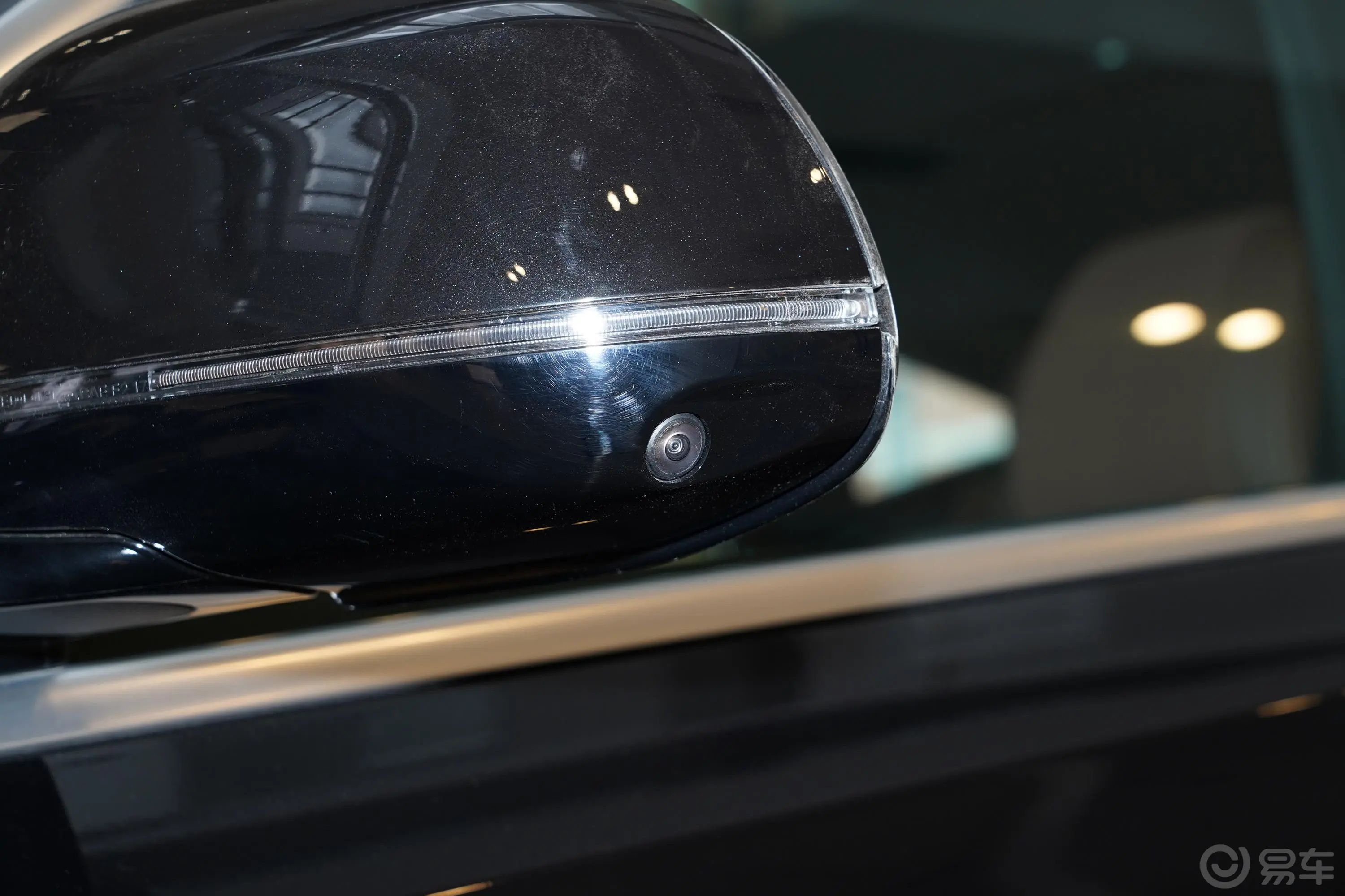 宝马X6xDrive40i M运动套装后视镜镜面
