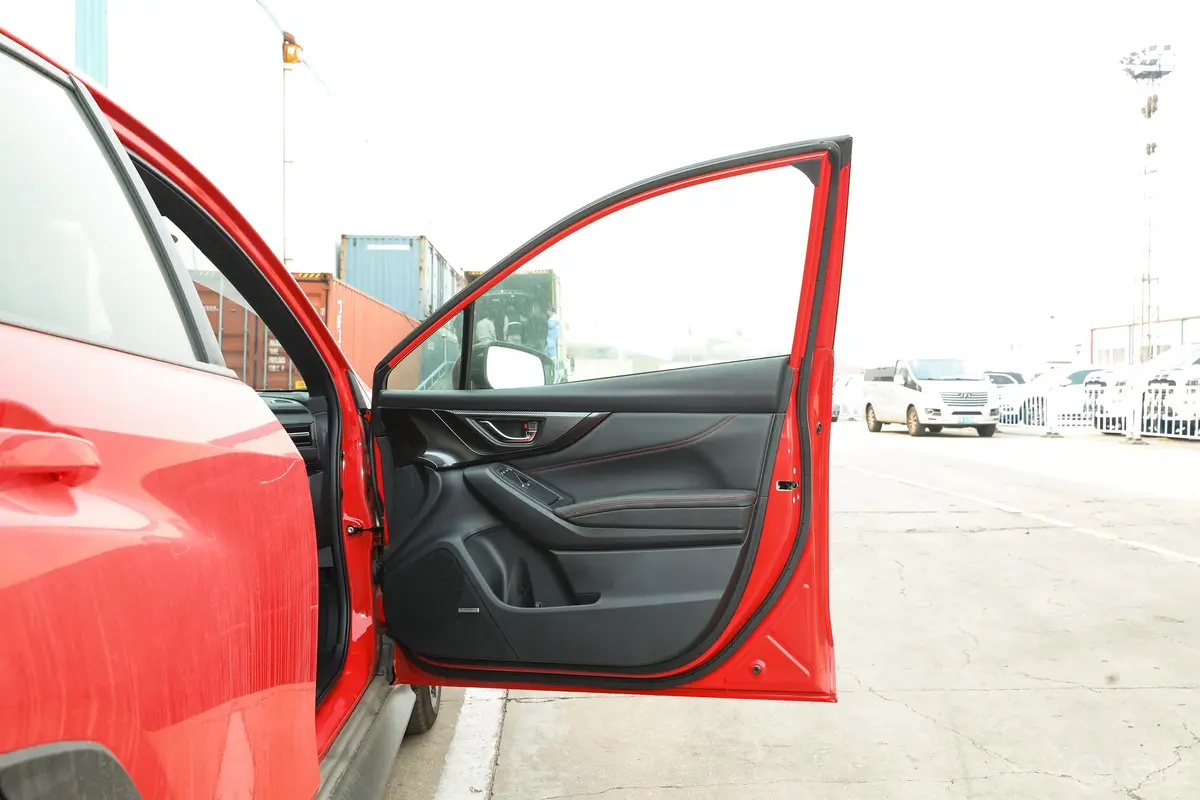 斯巴鲁WRX2.4T CVT Sport-tech EyeSight副驾侧前车门