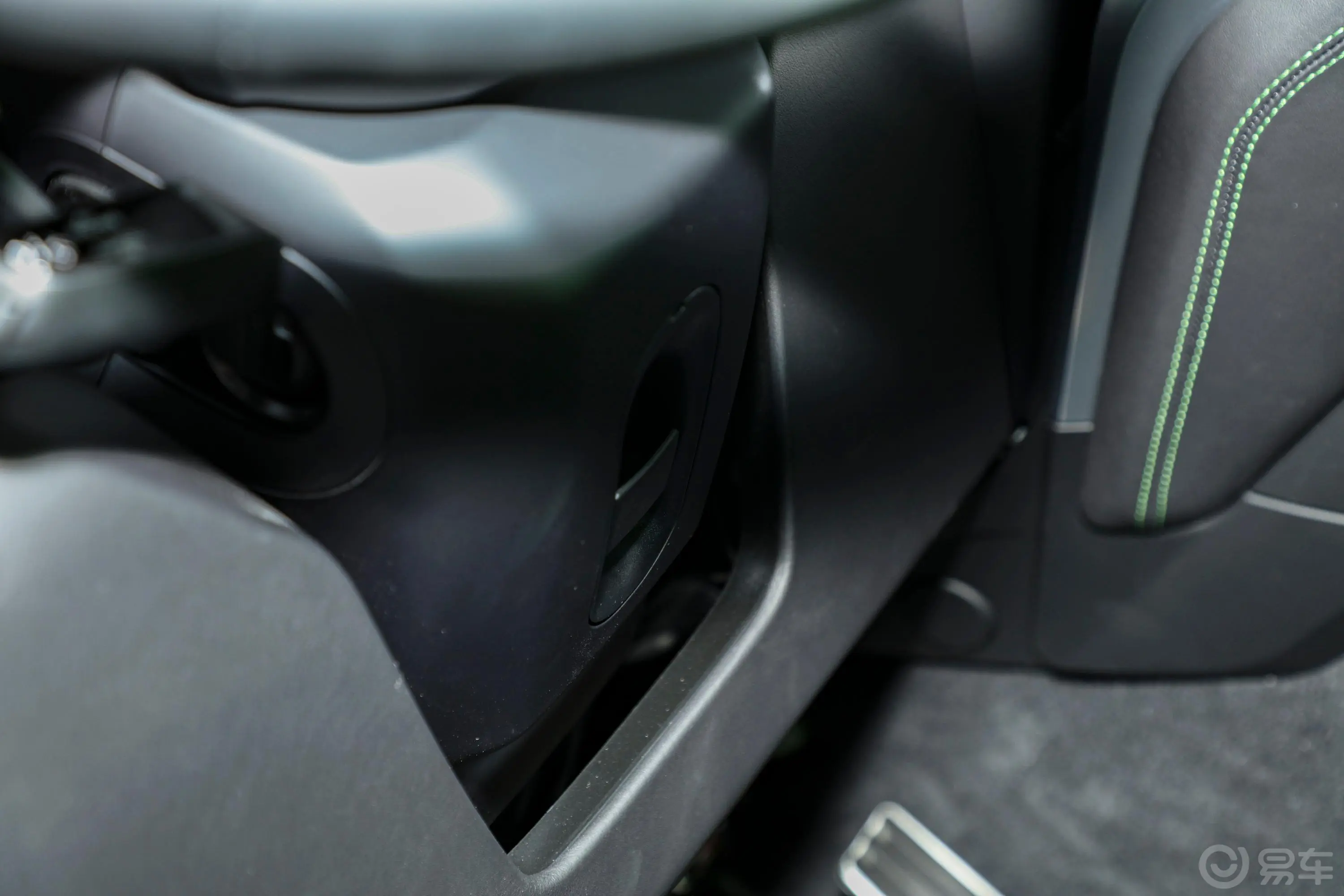 保时捷911Turbo S 3.7T方向盘调节
