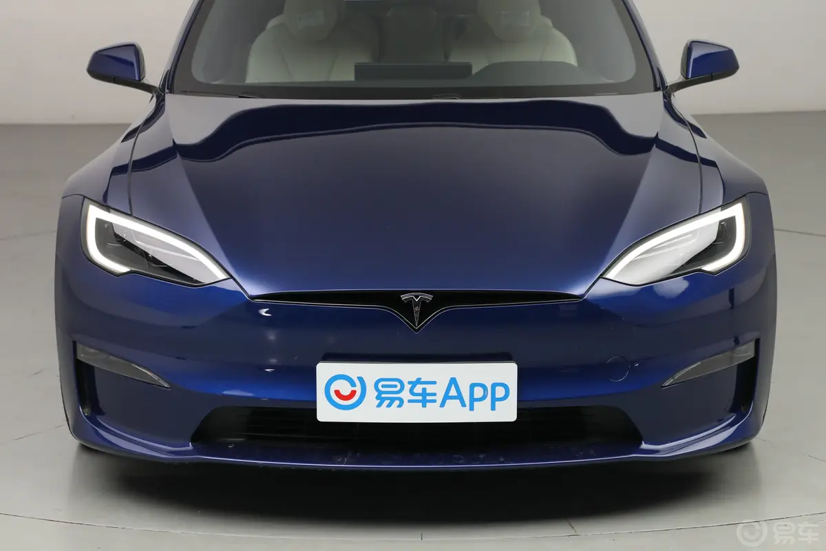 Model S672km Plaid版  三电机全轮驱动外观细节