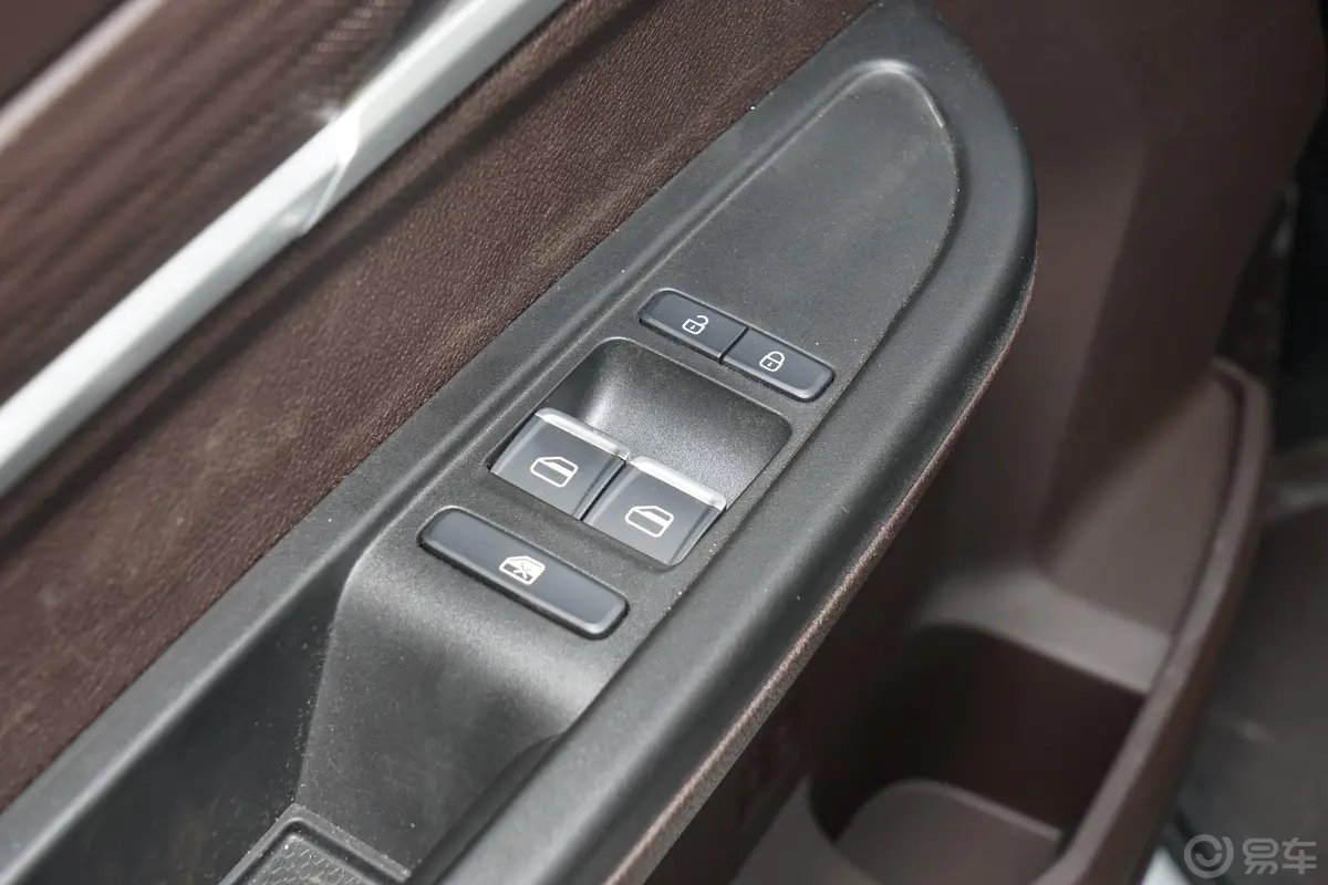 锐胜王牌M72.0L 手动长轴营运版 9座 CNG车窗调节整体
