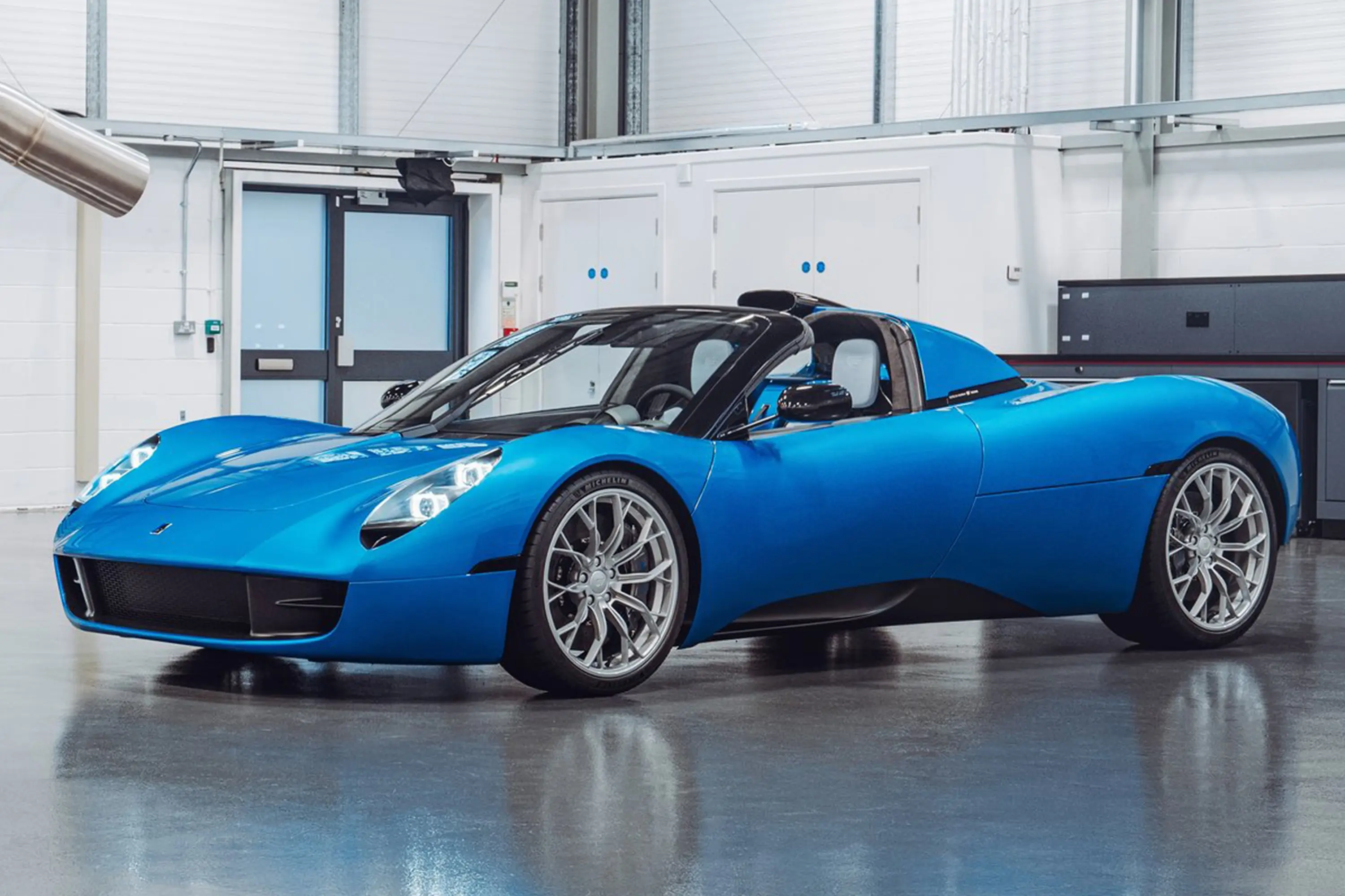 GMA T.33 Spider