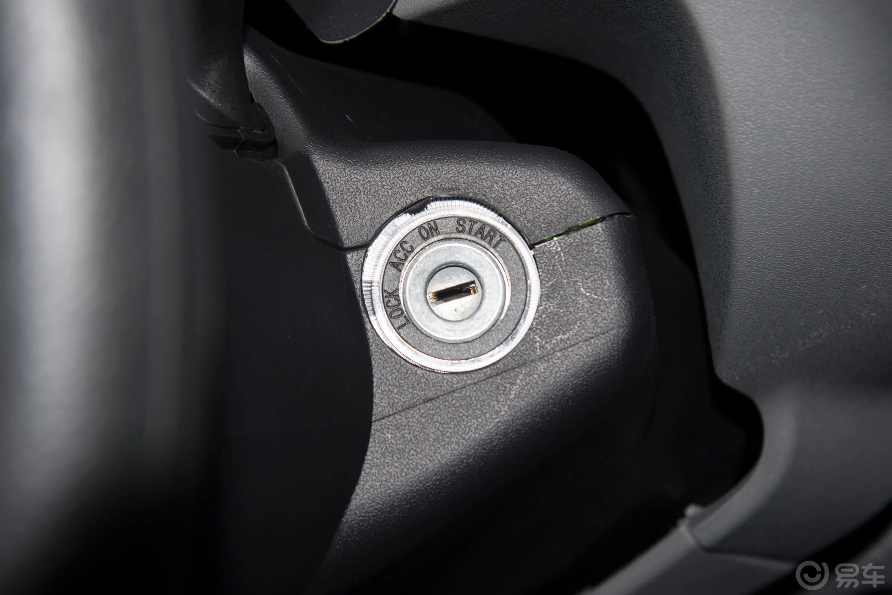 远程E6235km 厢式运输车高顶钥匙孔或一键启动按键