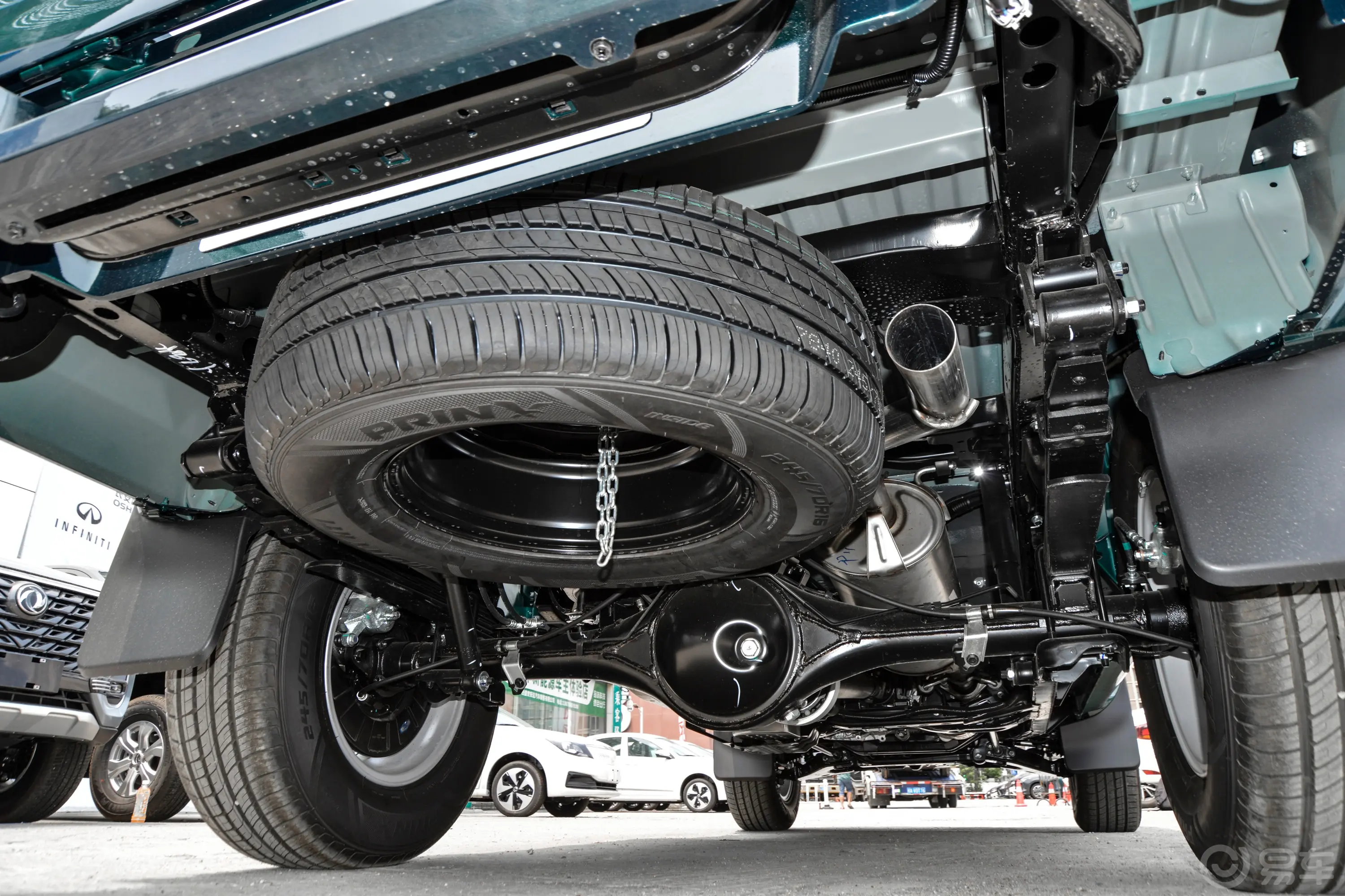 锐骐2.4T 四驱基型车创业版 柴油备胎