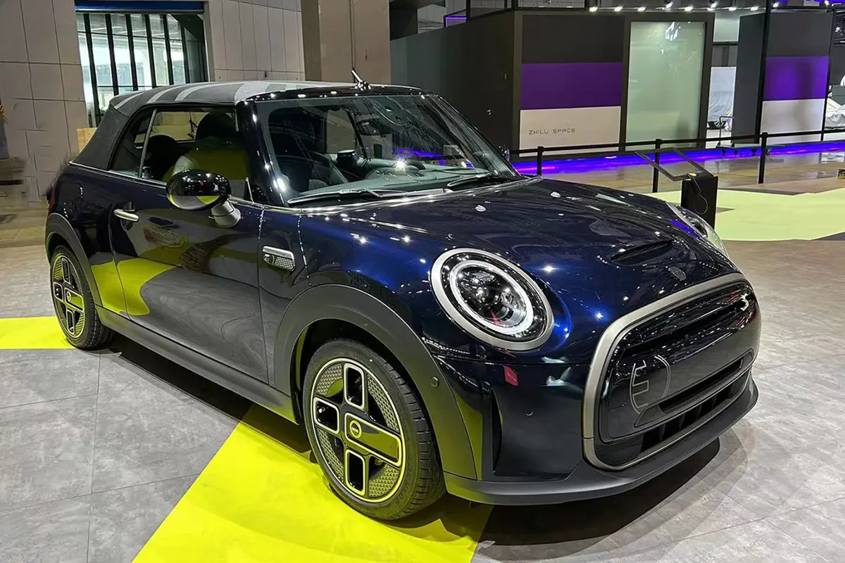 MINI CABRIO ELECTRIC