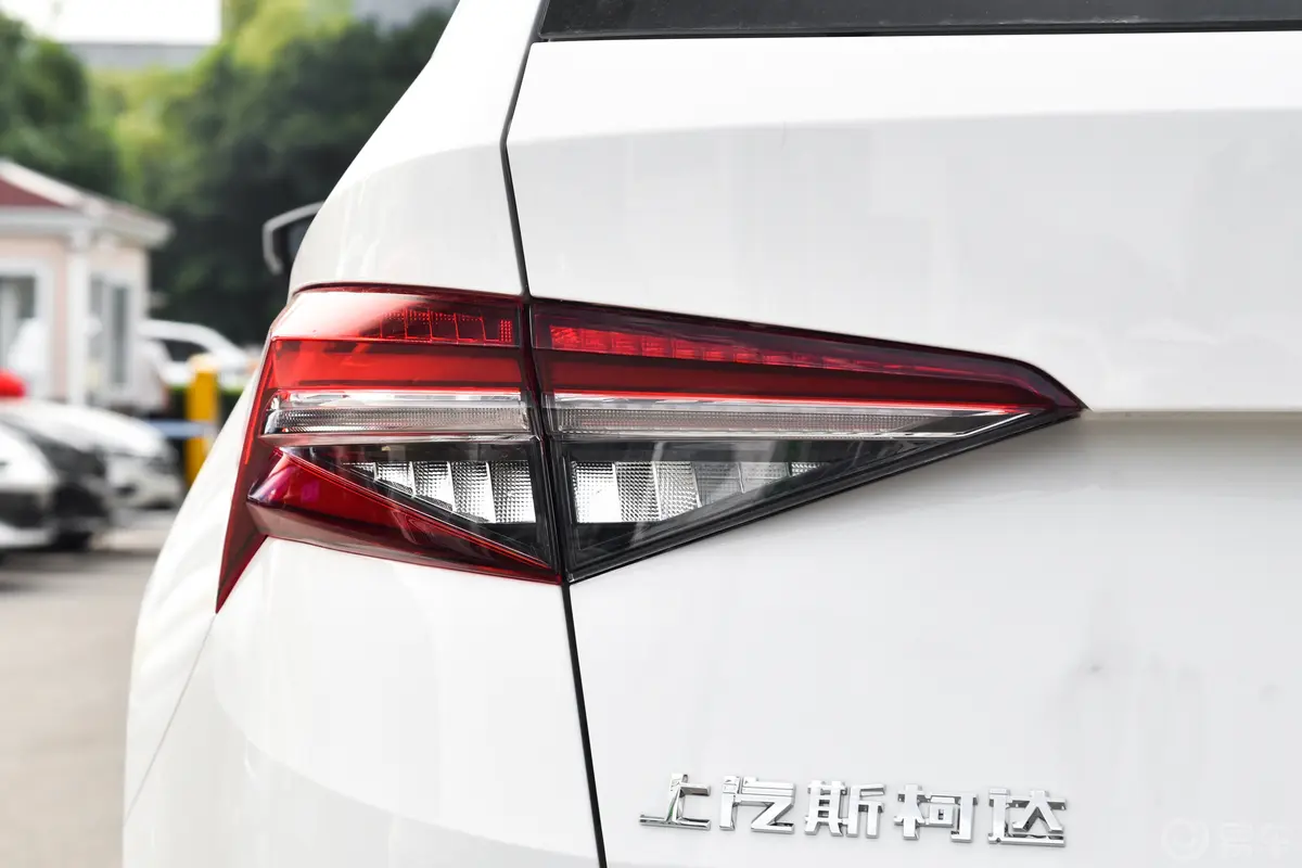 柯迪亚克改款 TSI330 两驱奢享版 7座外观灯组