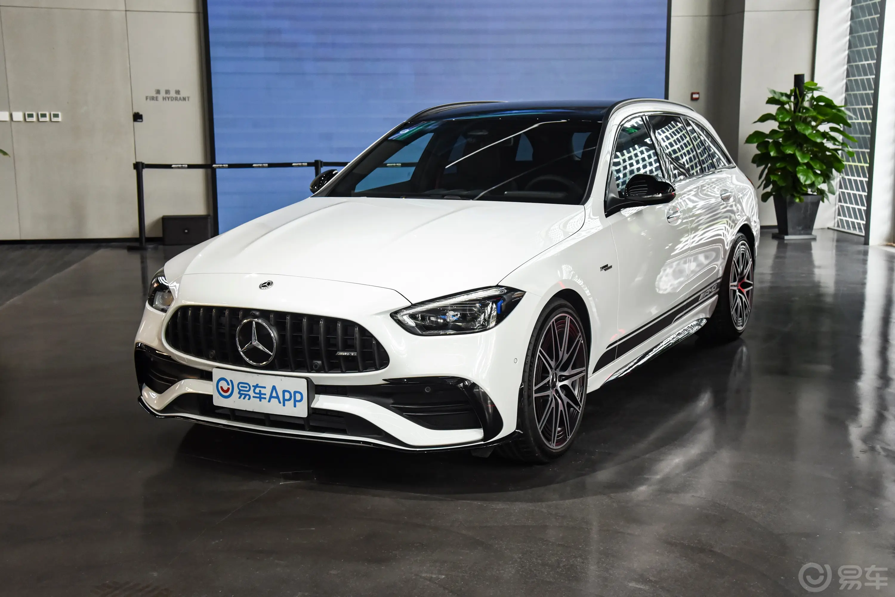 奔驰C级 AMGAMG C 43 4MATIC 旅行轿车 特别版正前水平