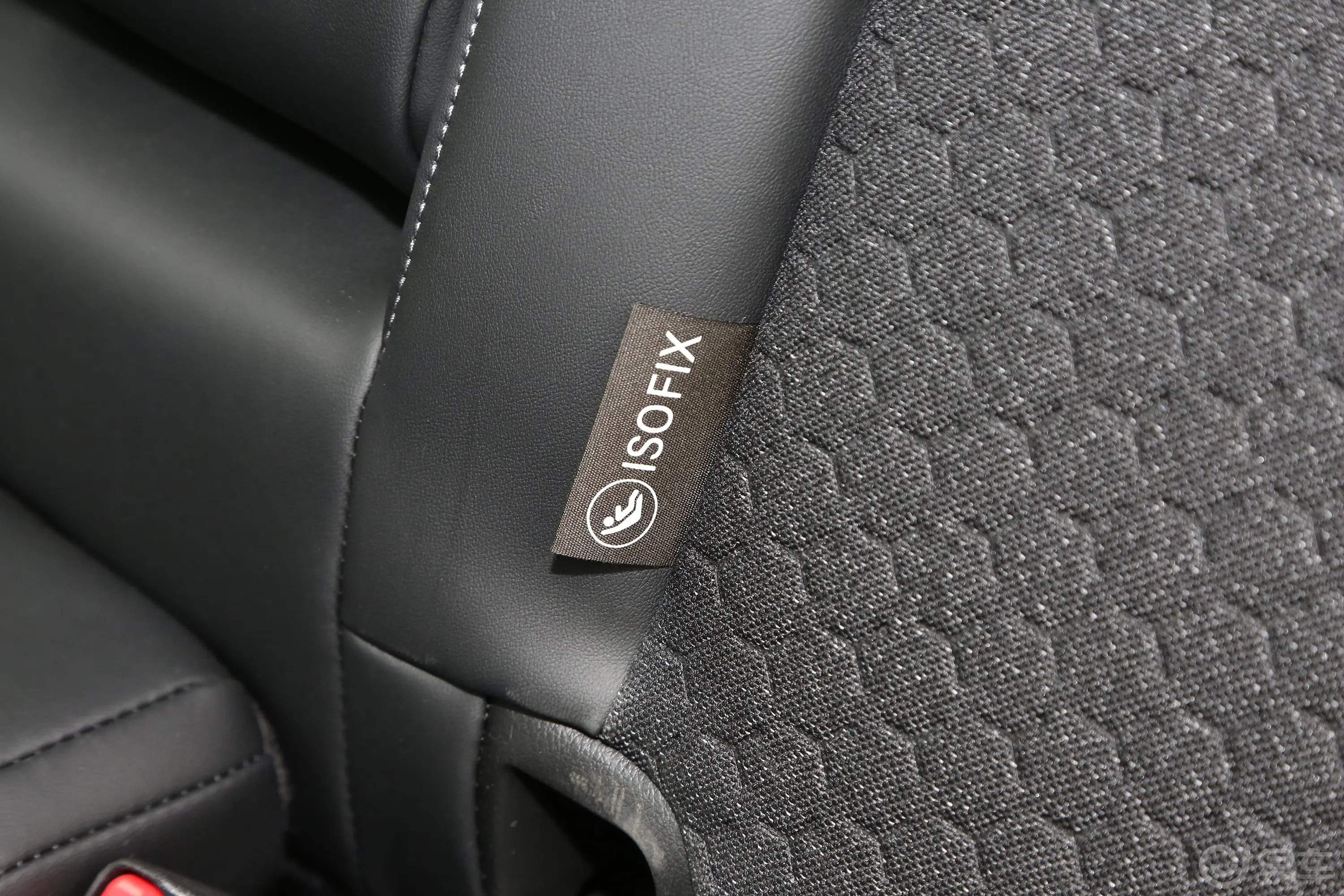 本田XR-V改款 1.5L 热潮版儿童座椅接口