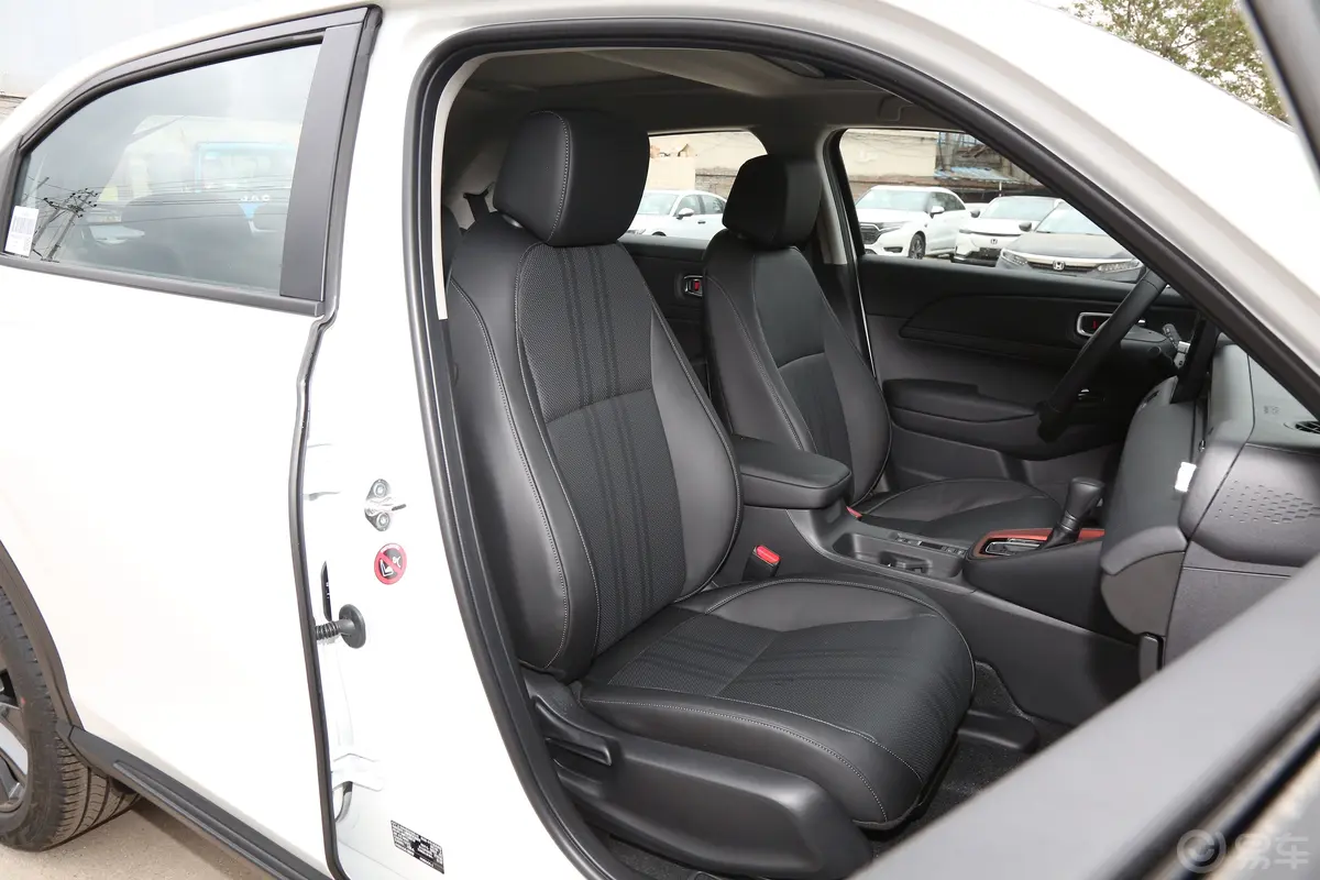本田XR-V改款 1.5L 热爱版副驾驶座椅