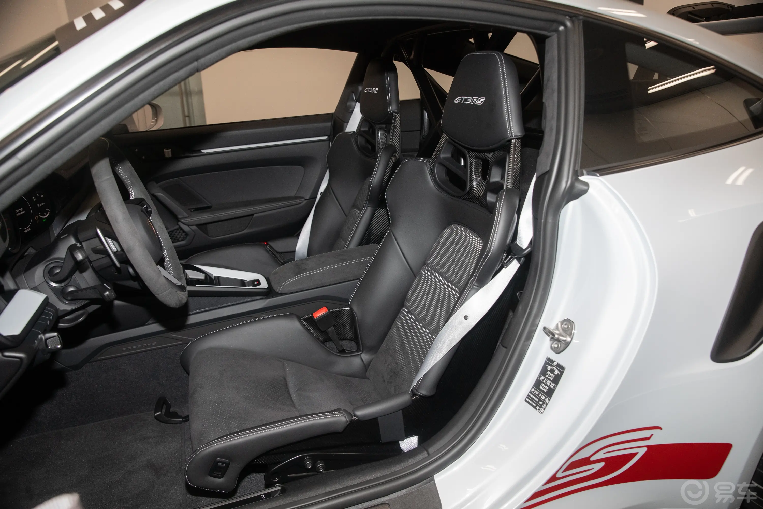 保时捷911GT3 RS 4.0L驾驶员座椅