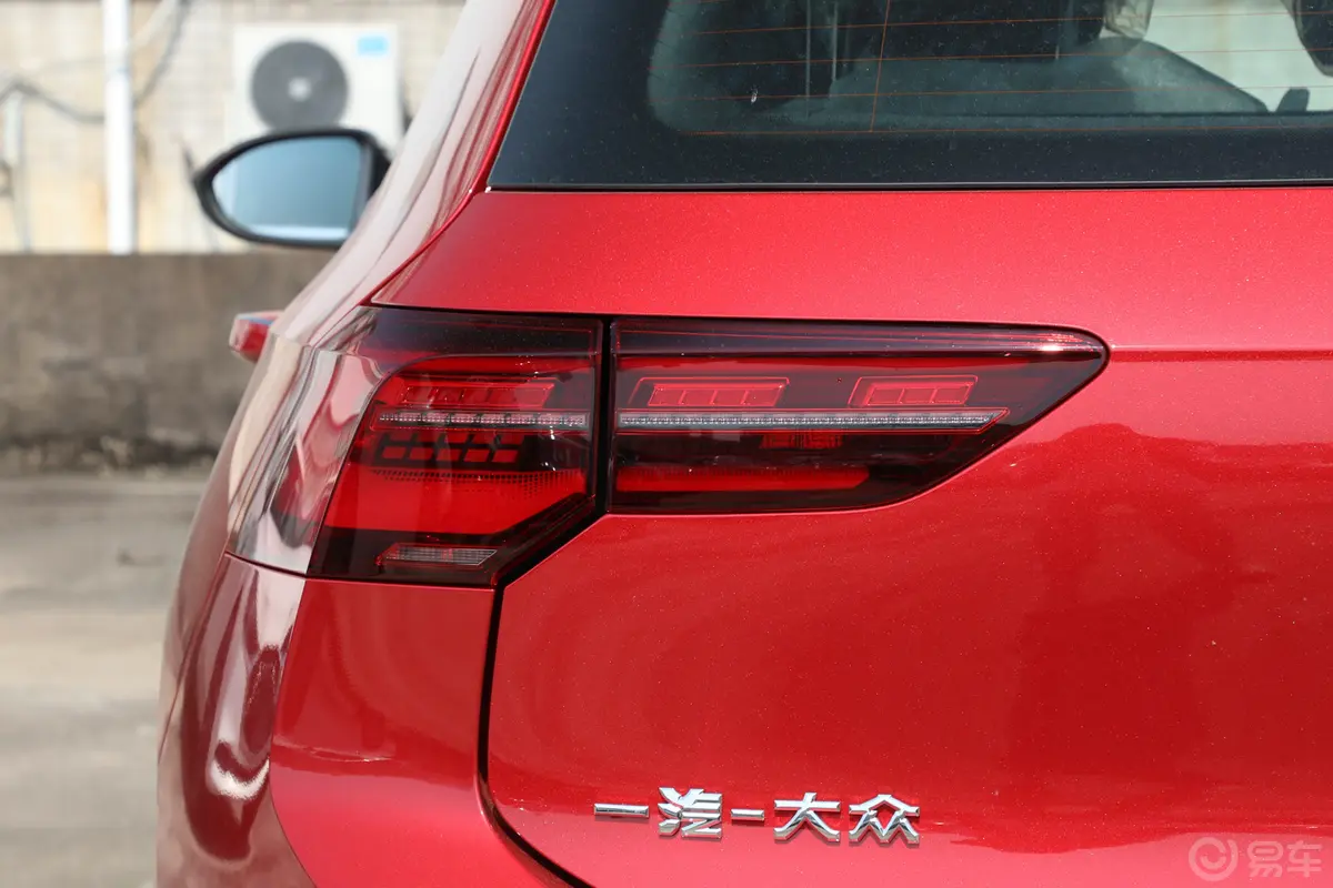 高尔夫380TSI GTI外观灯组