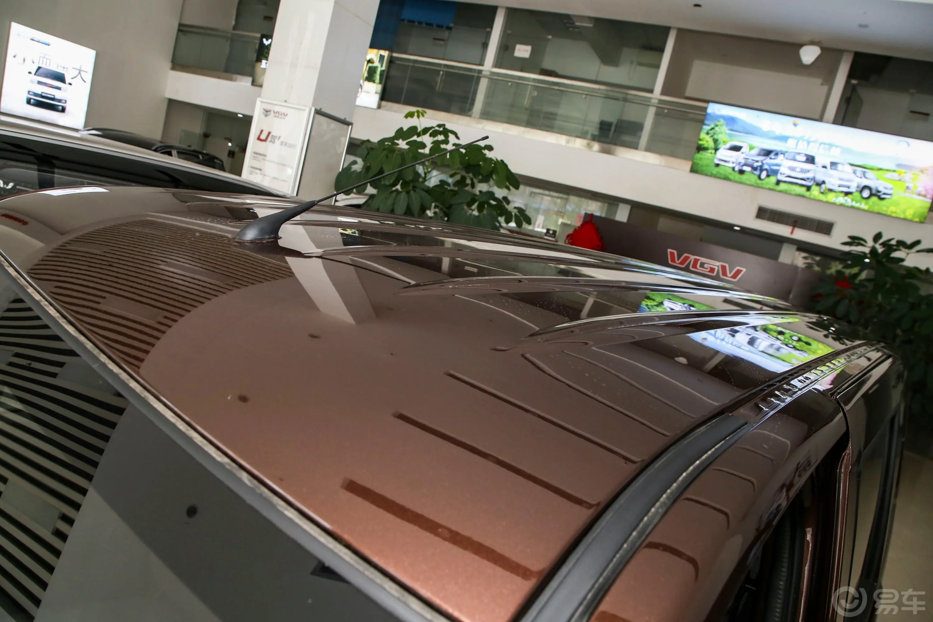 欧诺S欧诺S 1.5L 客车尊享版(双蒸空调)天窗