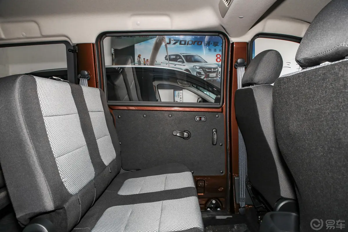 欧诺S欧诺S 1.5L 客车尊享版(双蒸空调)驾驶员侧后车门