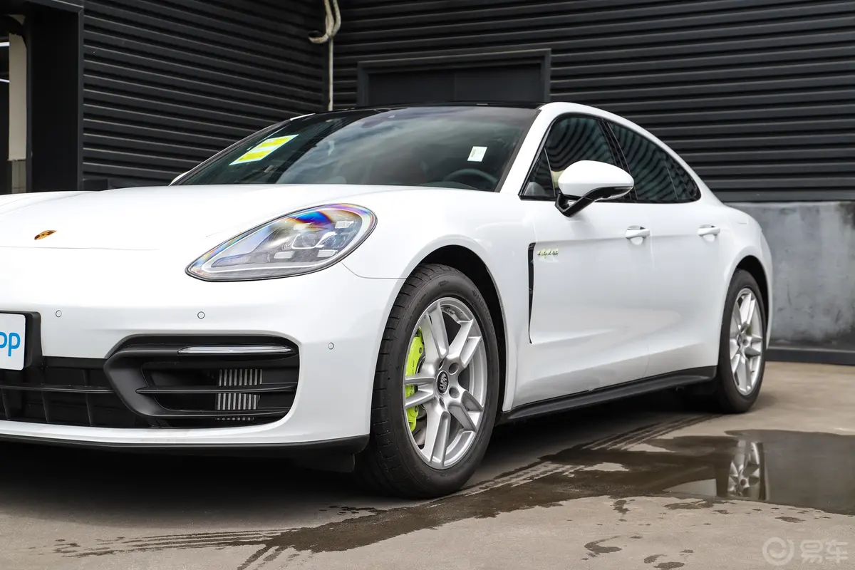 Panamera E-HybridPanamera 4 2.9T外观细节