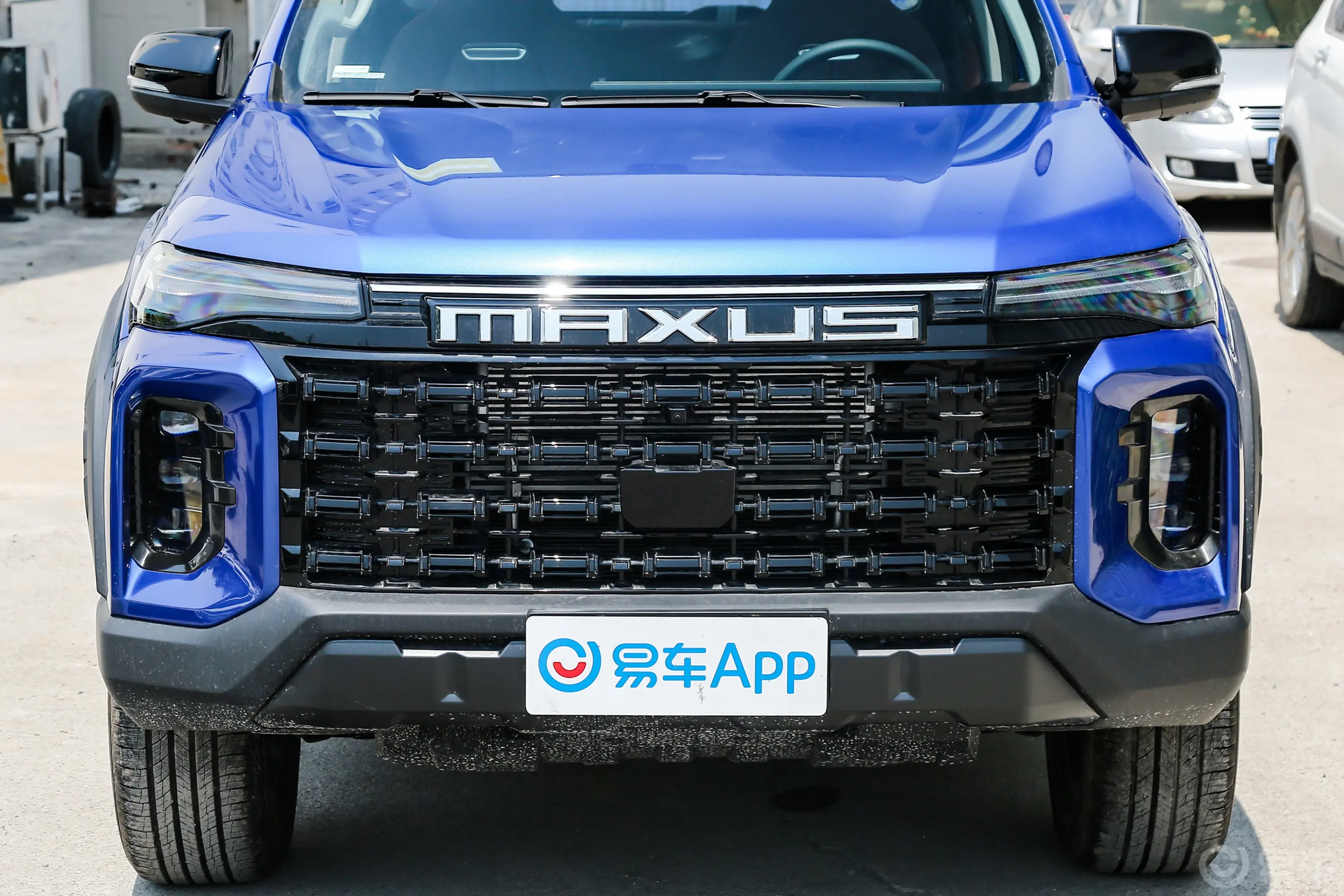 上汽大通MAXUS 星际星际H 2.0T 自动两驱标箱豪华版 汽油外观细节
