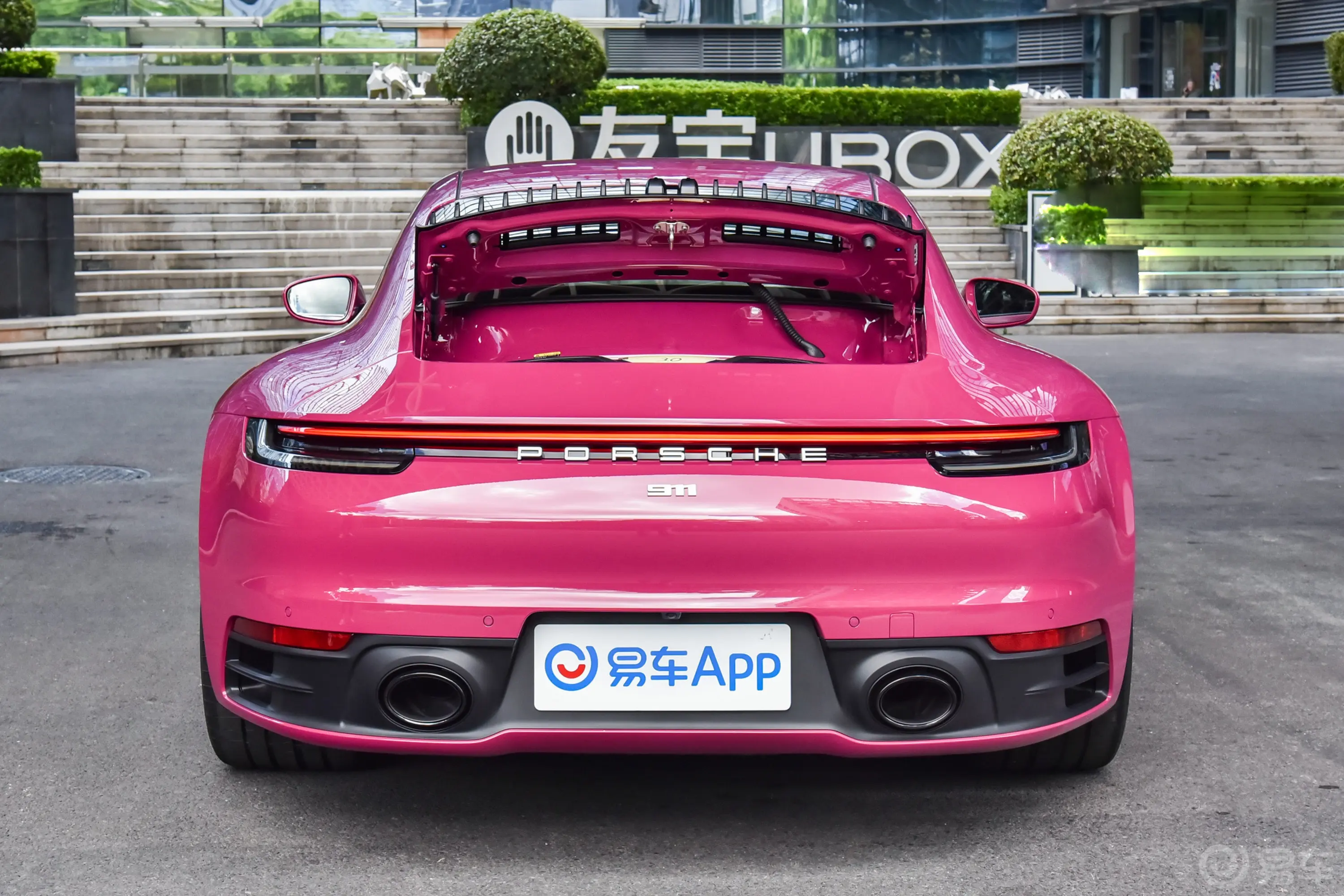 保时捷911Carrera 3.0T后备厢