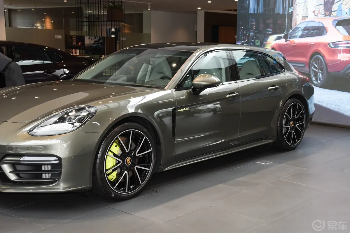 Panamera E-HybridPanamera 4  Sport Turismo 2.9T外观细节