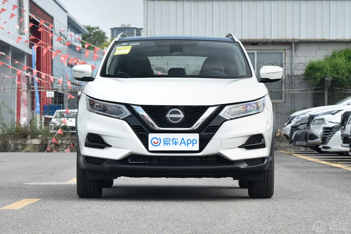 逍客经典款 2.0L XV+ 领先版正前水平