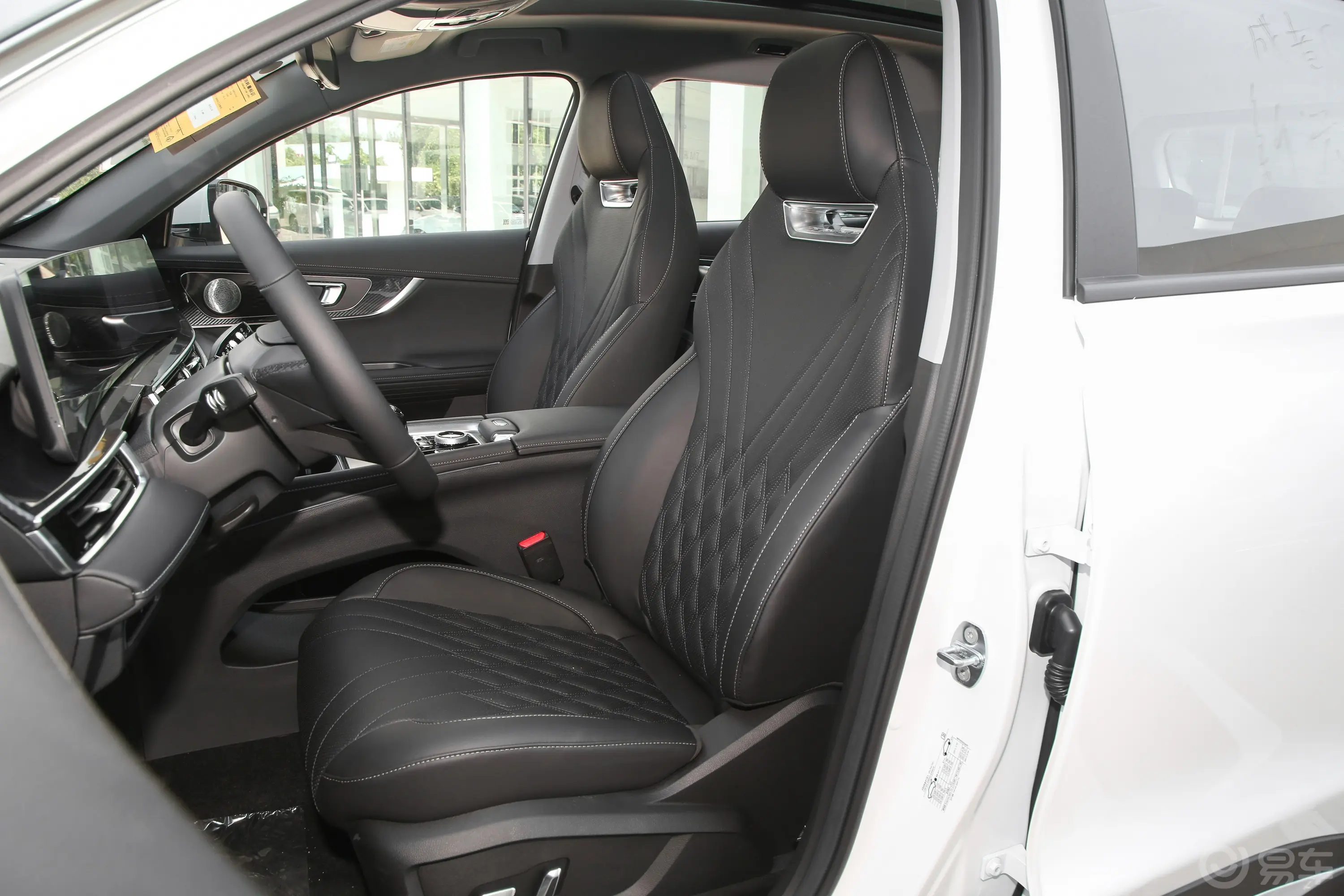 瑞虎7 PLUS改款 1.6T 双离合豪华型驾驶员座椅