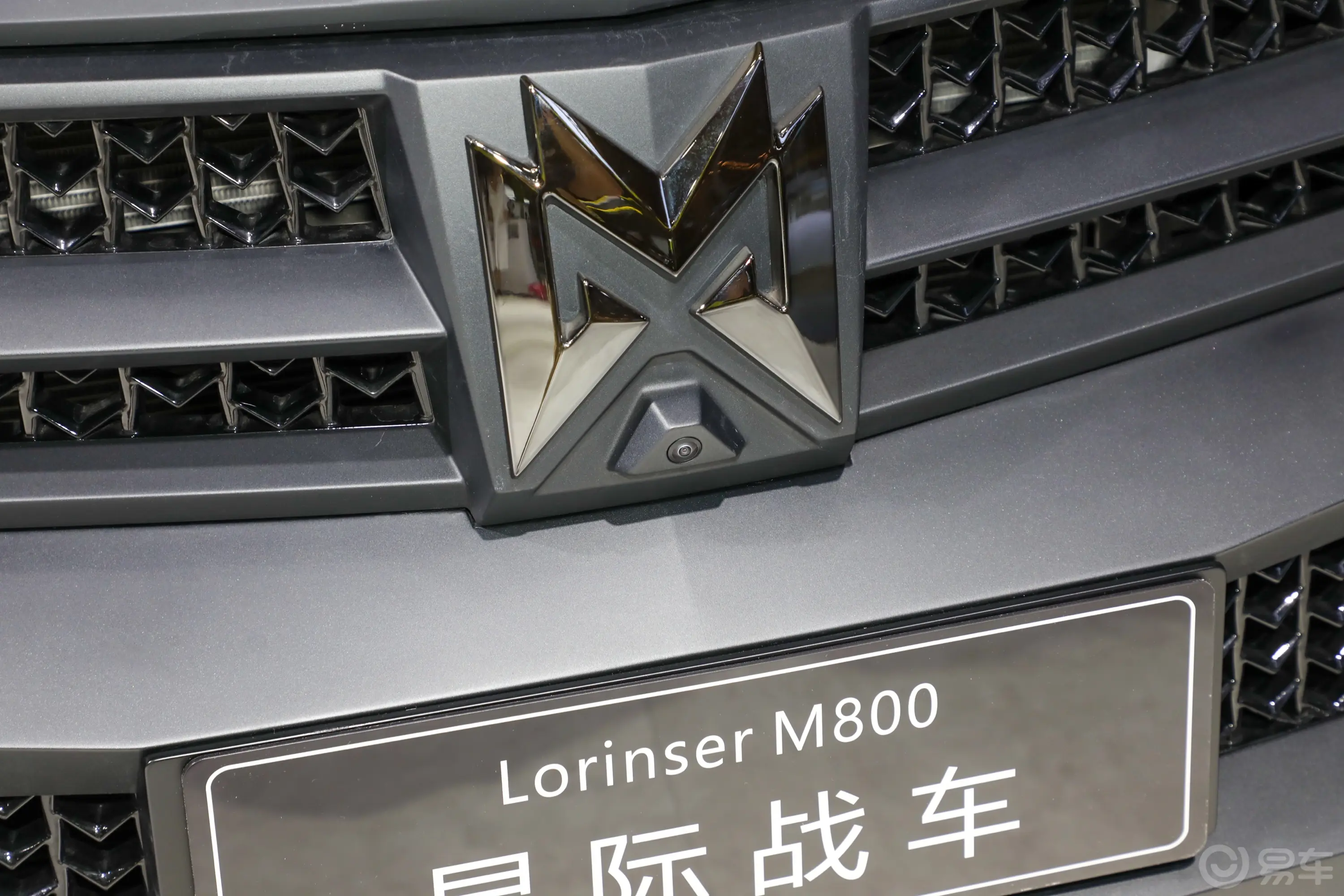 Lorinser M800增程式 155km 星际战车