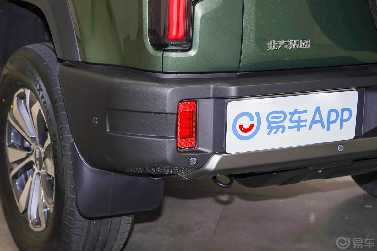 北京BJ40城市猎人版 2.0T 至尊型 汽油外观细节