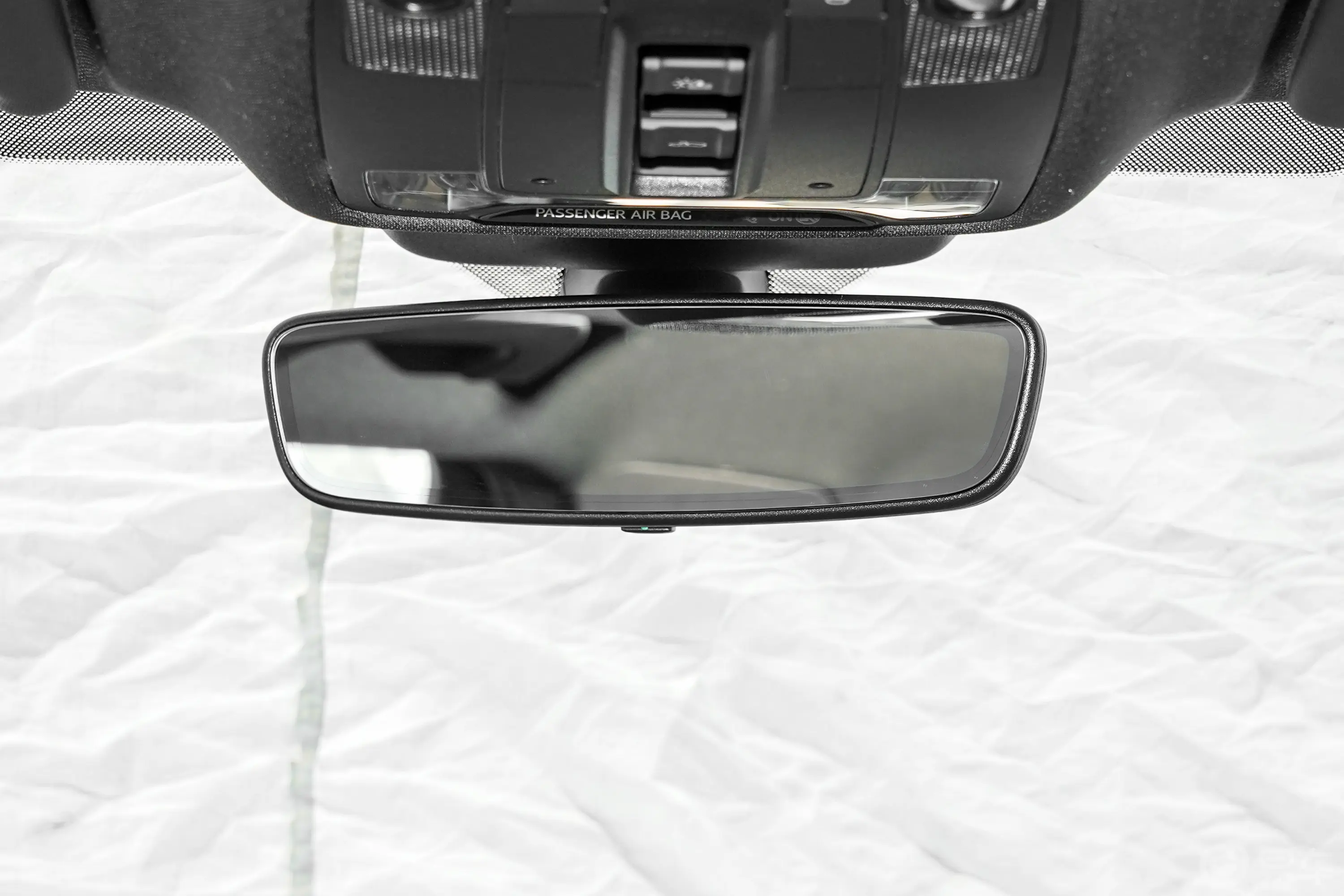 奥迪Q340 TFSI 时尚动感型上市版内后视镜