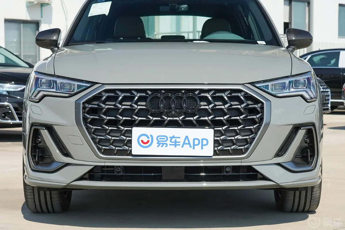 奥迪Q340 TFSI 时尚动感型上市版外观细节